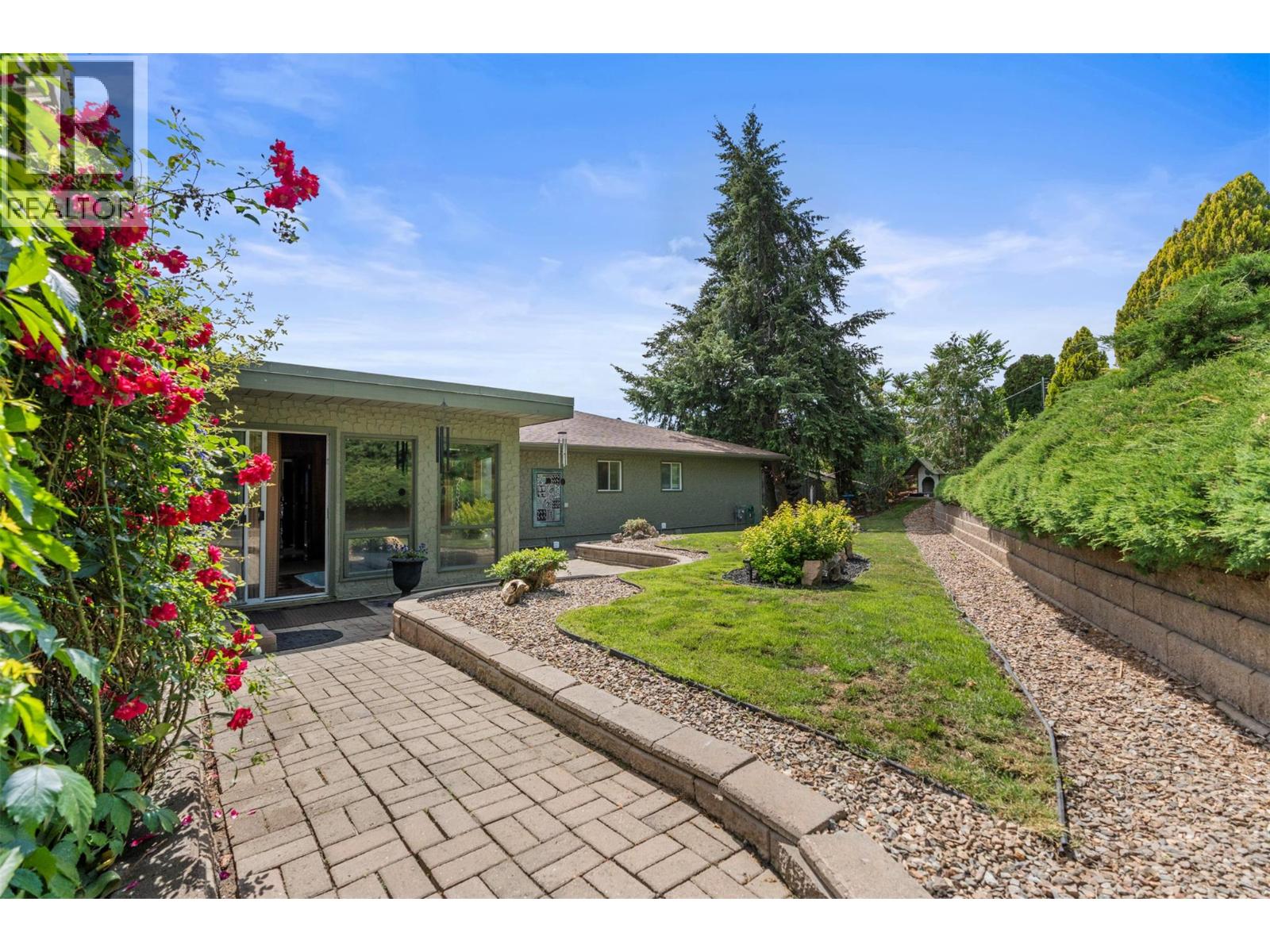 9015 Russet Drive, Coldstream, British Columbia  V1B 2B7 - Photo 93 - 10390919
