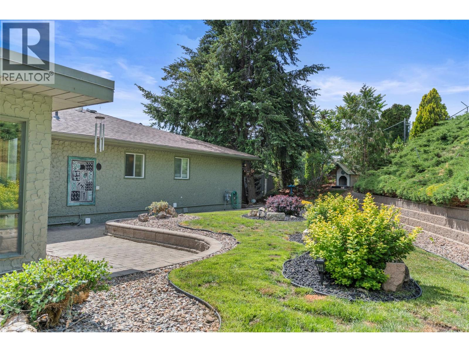9015 Russet Drive, Coldstream, British Columbia  V1B 2B7 - Photo 95 - 10390919