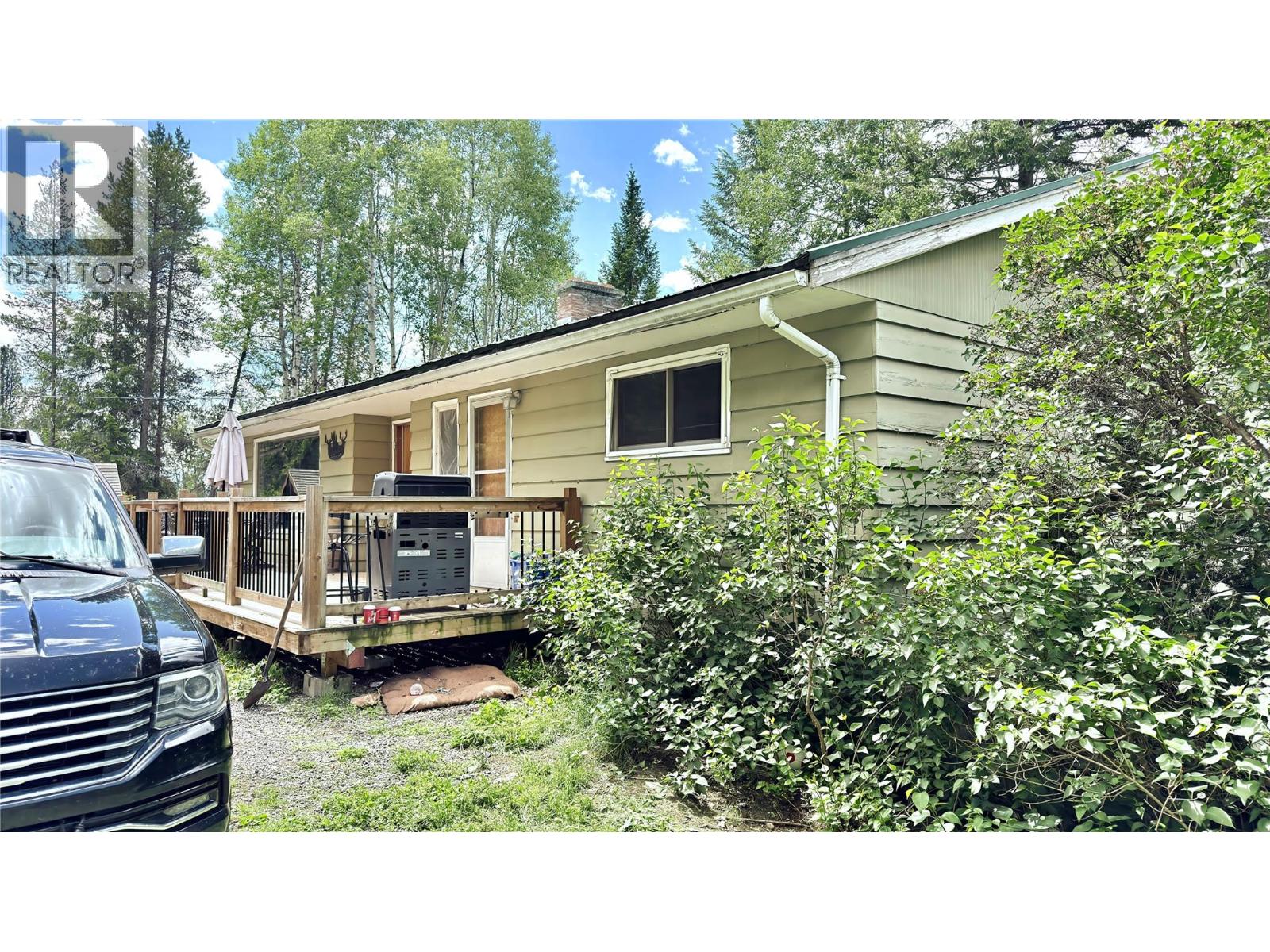 550 Strathmore Avenue, Greenwood, British Columbia  V0H 1J0 - Photo 2 - 10391260