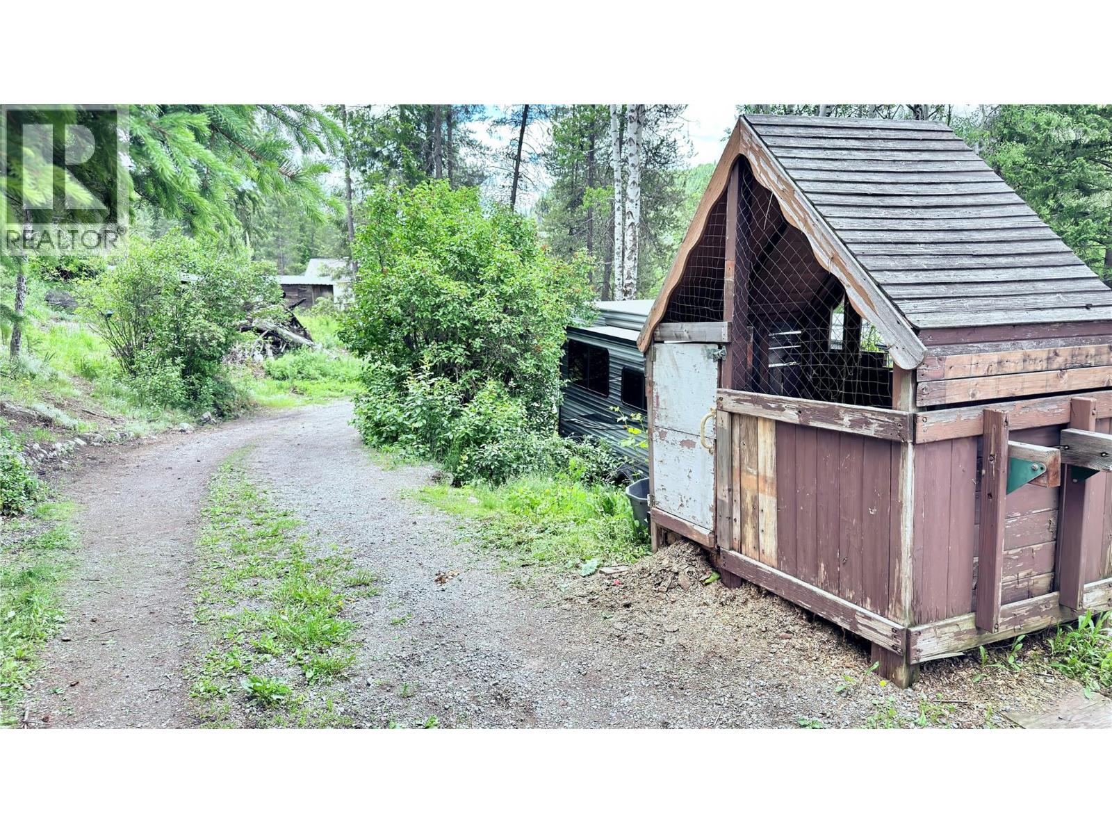 550 Strathmore Avenue, Greenwood, British Columbia  V0H 1J0 - Photo 4 - 10391260