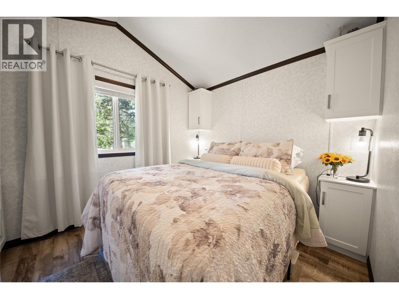 5478 93/95 Highway Unit# 3, Fairmont Hot Springs, British Columbia  V0B 1L2 - Photo 14 - 10391170