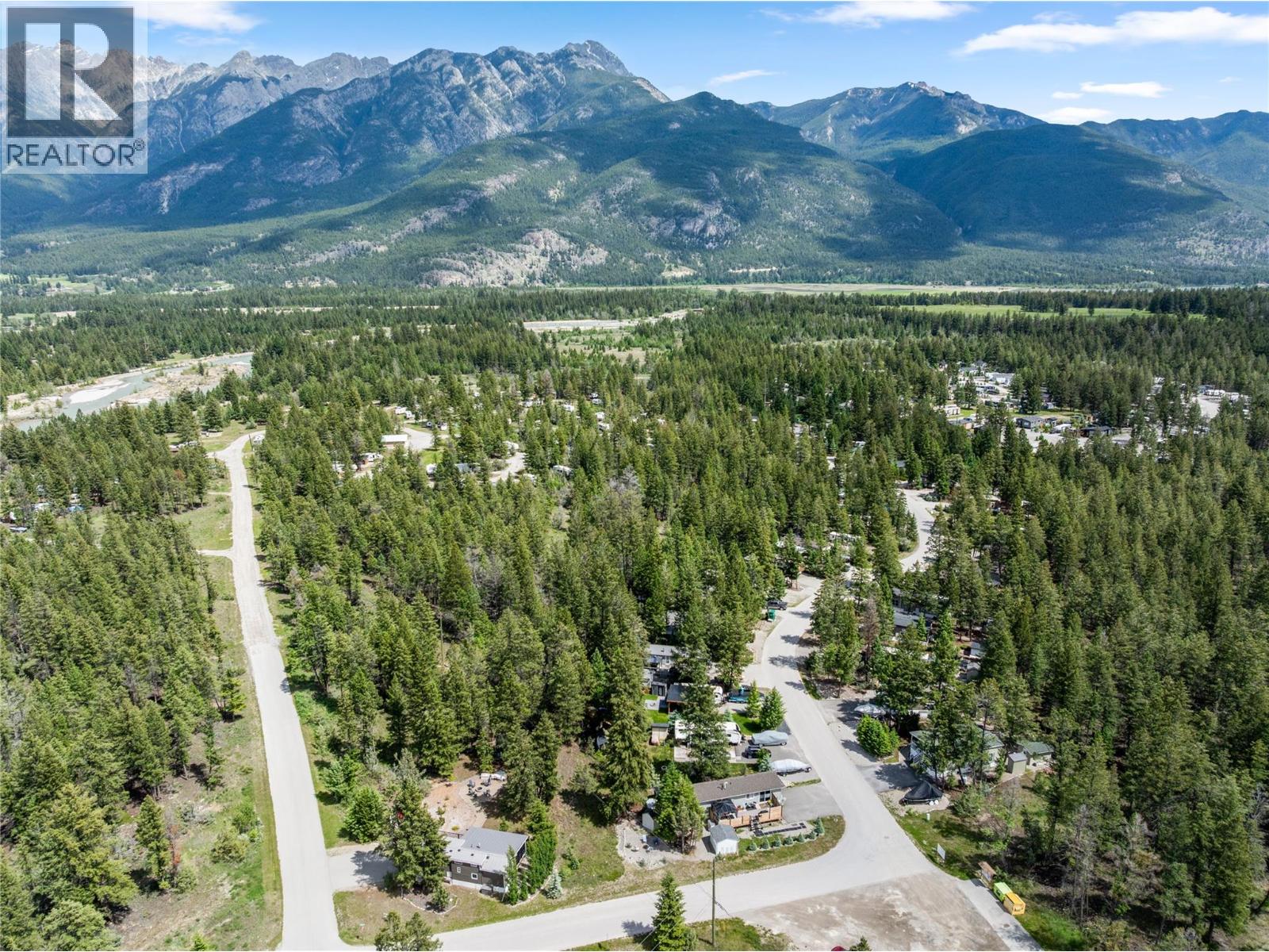 5478 93/95 Highway Unit# 3, Fairmont Hot Springs, British Columbia  V0B 1L2 - Photo 24 - 10391170