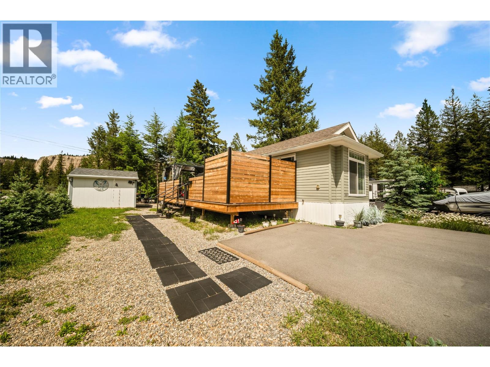 5478 93/95 Highway Unit# 3, Fairmont Hot Springs, British Columbia  V0B 1L2 - Photo 4 - 10391170