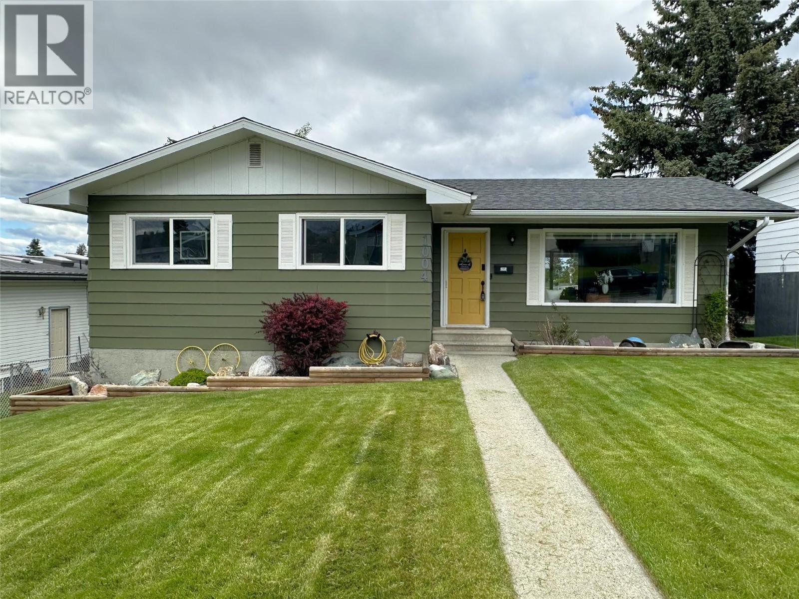 1004 13TH  S Street, cranbrook, British Columbia