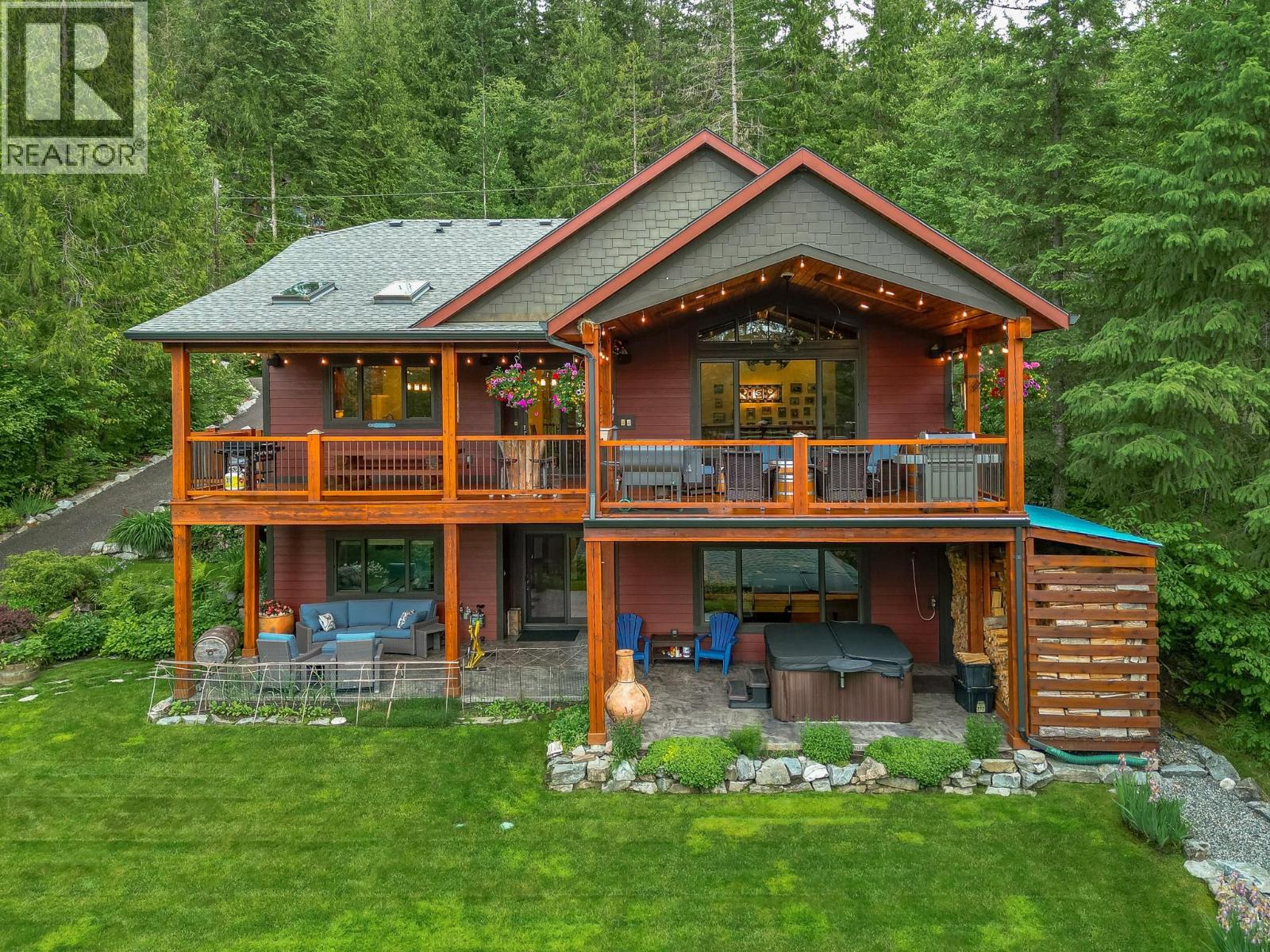 82 Walker Road, Enderby, British Columbia  V0E 1V5 - Photo 5 - 10390663
