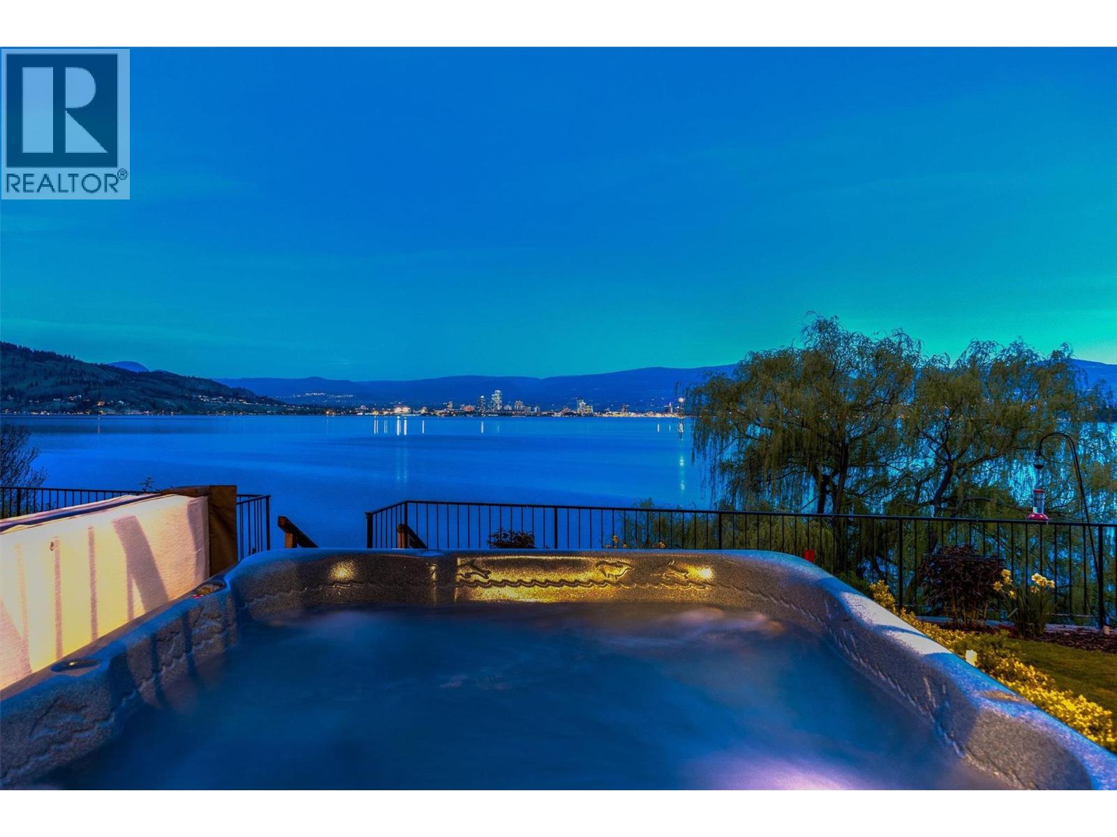 683 Westside Road S, West Kelowna, British Columbia  V1Z 3S2 - Photo 9 - 10391242