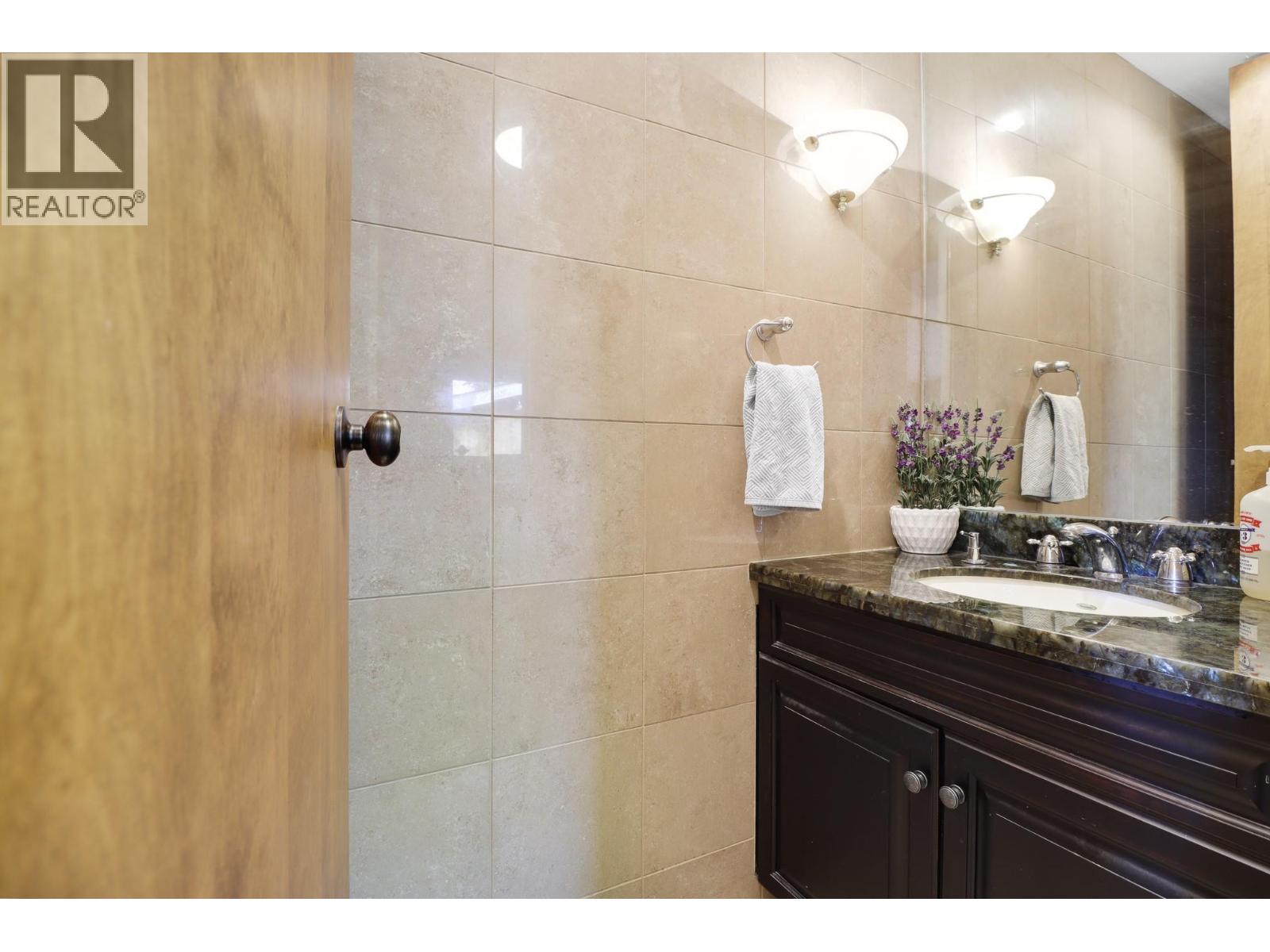 712 17 Avenue, Cranbrook, British Columbia  V1C 3B7 - Photo 38 - 10391136