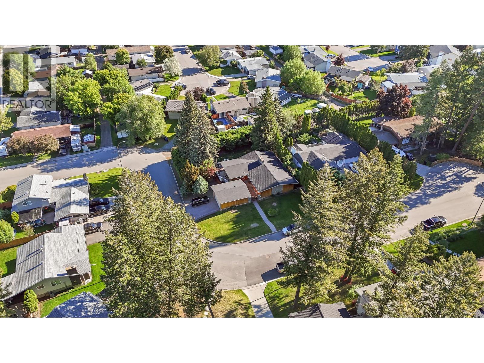 712 17 Avenue, Cranbrook, British Columbia  V1C 3B7 - Photo 5 - 10391136