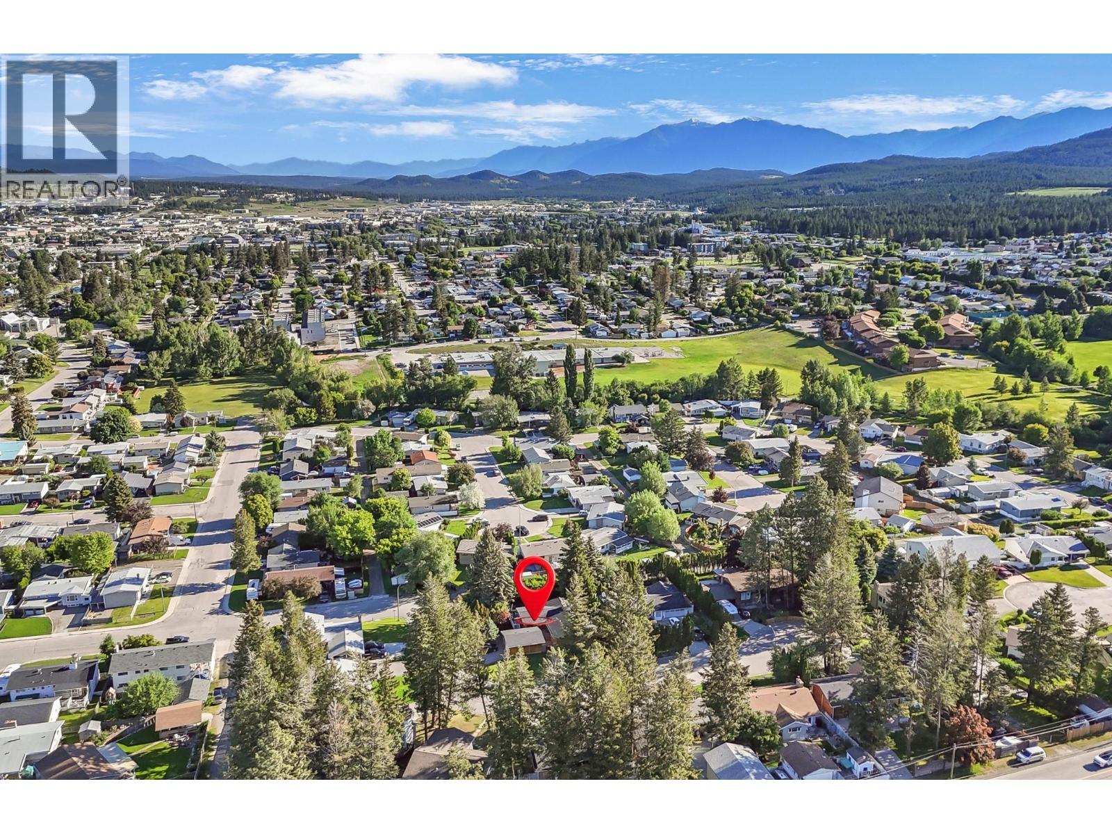 712 17 Avenue, Cranbrook, British Columbia  V1C 3B7 - Photo 6 - 10391136