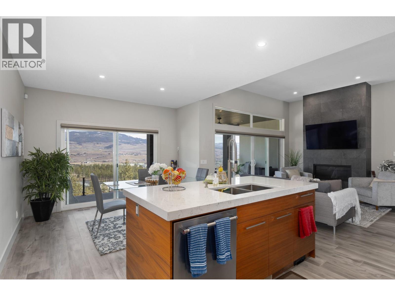 567 Acadia Street, Kelowna, British Columbia  V1V 0A8 - Photo 12 - 10391132
