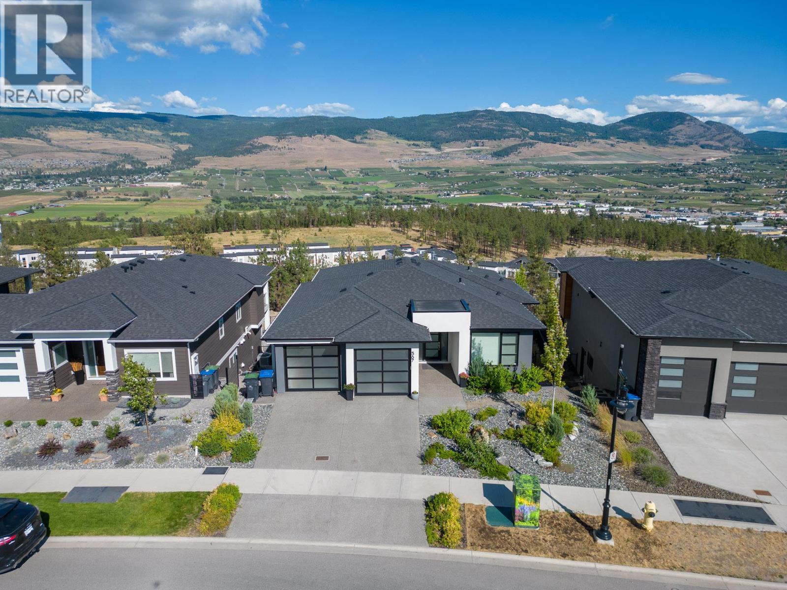 567 Acadia Street, Kelowna, British Columbia  V1V 0A8 - Photo 2 - 10391132