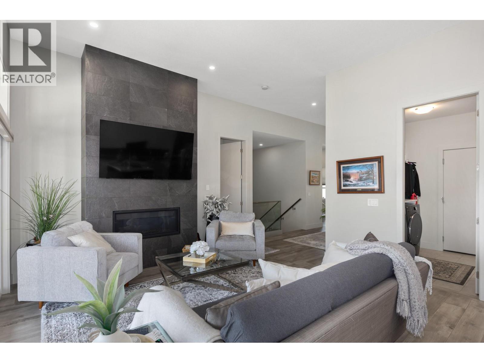 567 Acadia Street, Kelowna, British Columbia  V1V 0A8 - Photo 4 - 10391132