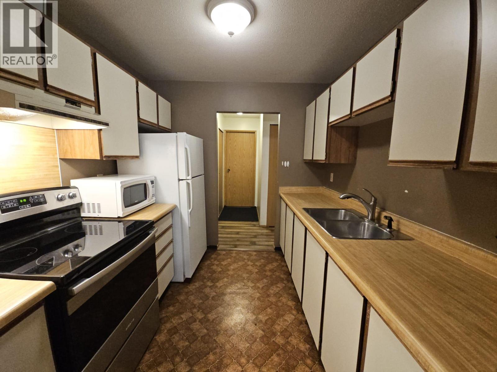 195 Chamberlain Crescent Unit# 208, Tumbler Ridge, British Columbia  V0C 2W0 - Photo 30 - 10391130