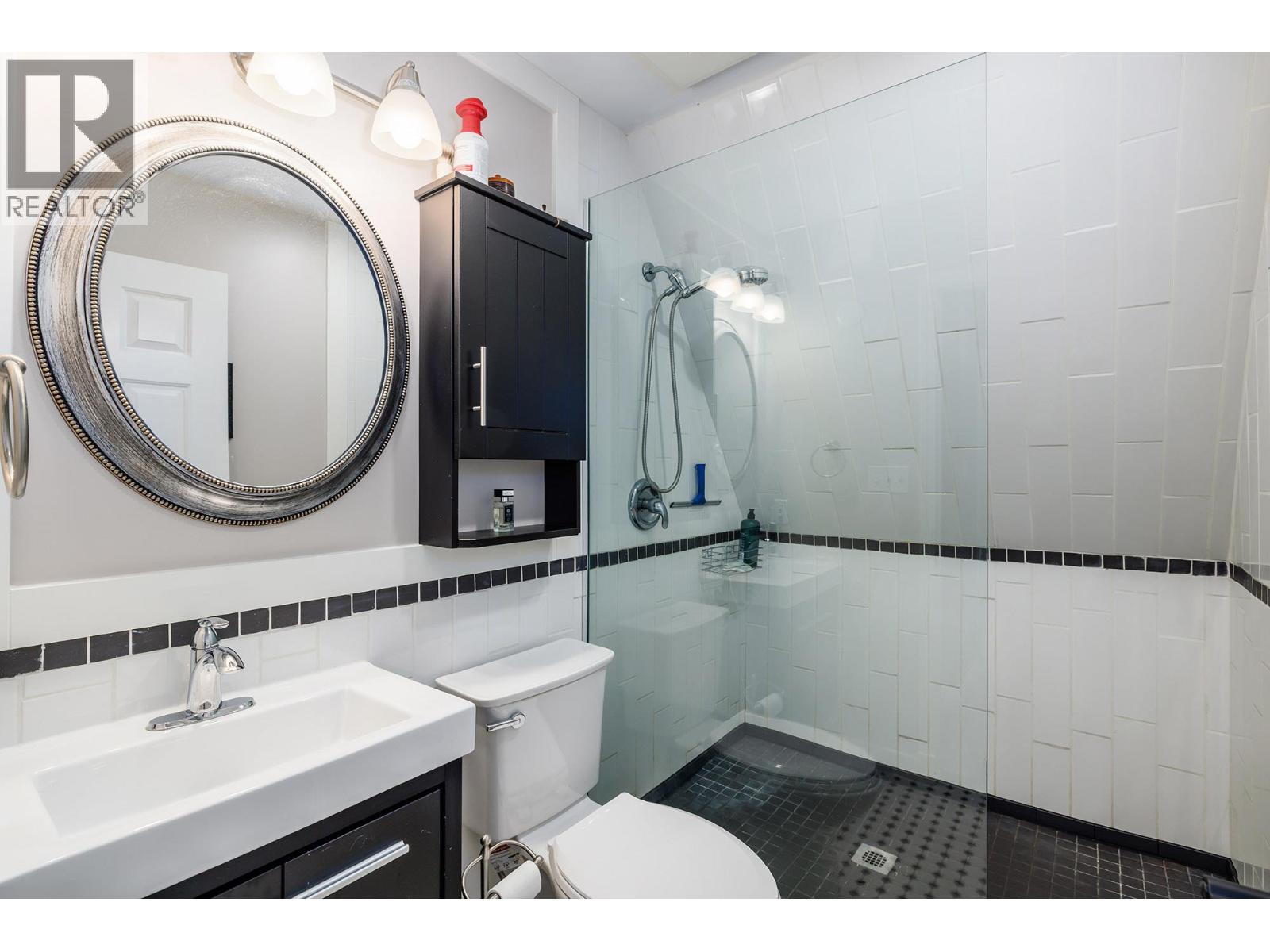 682 Cougar Street, Vernon, British Columbia  V1H 2A1 - Photo 11 - 10391265