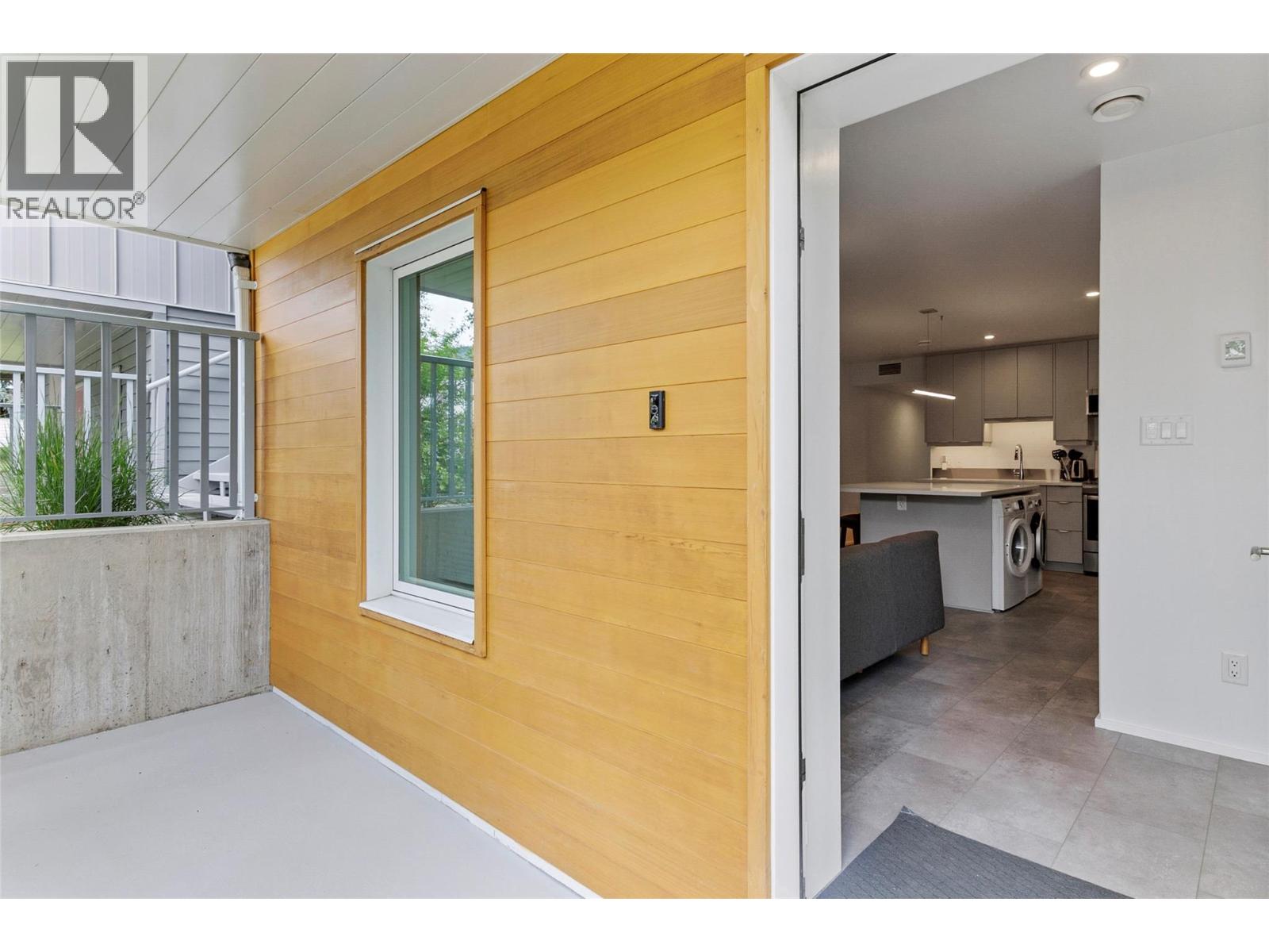 408 Fourth Street W, Revelstoke, British Columbia  V0E 2S0 - Photo 37 - 10390523
