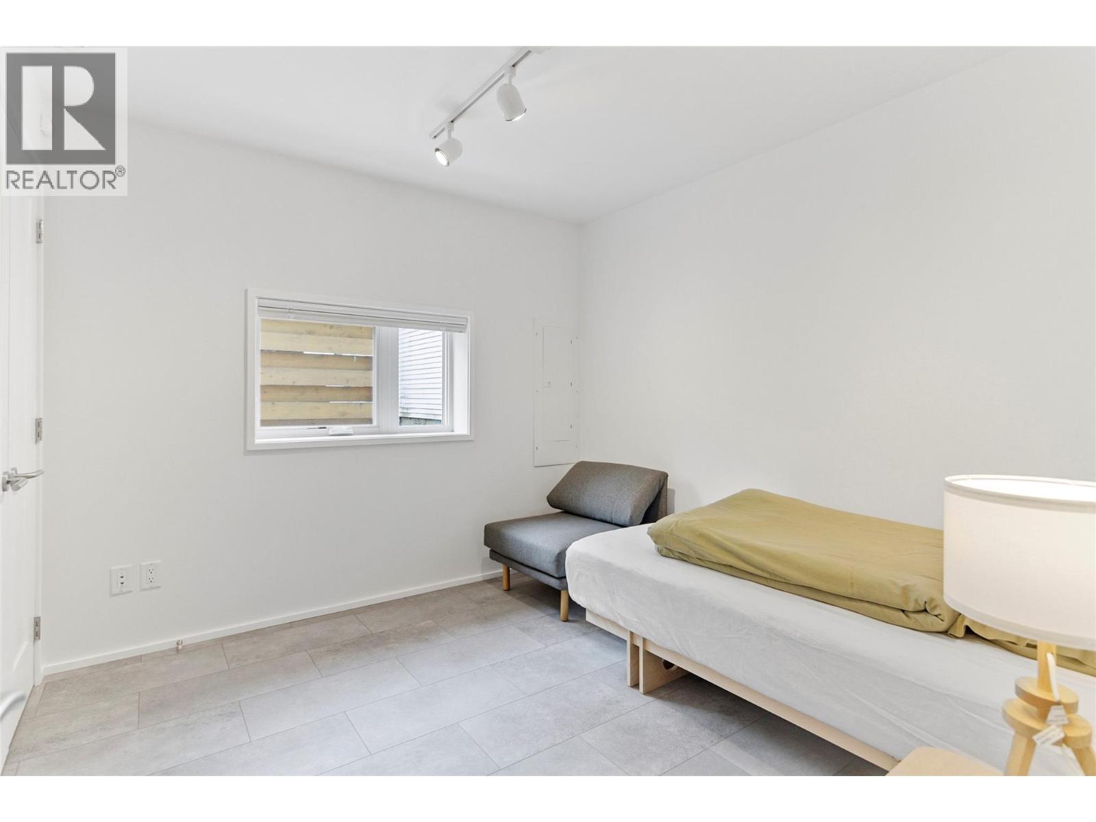 408 Fourth Street W, Revelstoke, British Columbia  V0E 2S0 - Photo 45 - 10390523