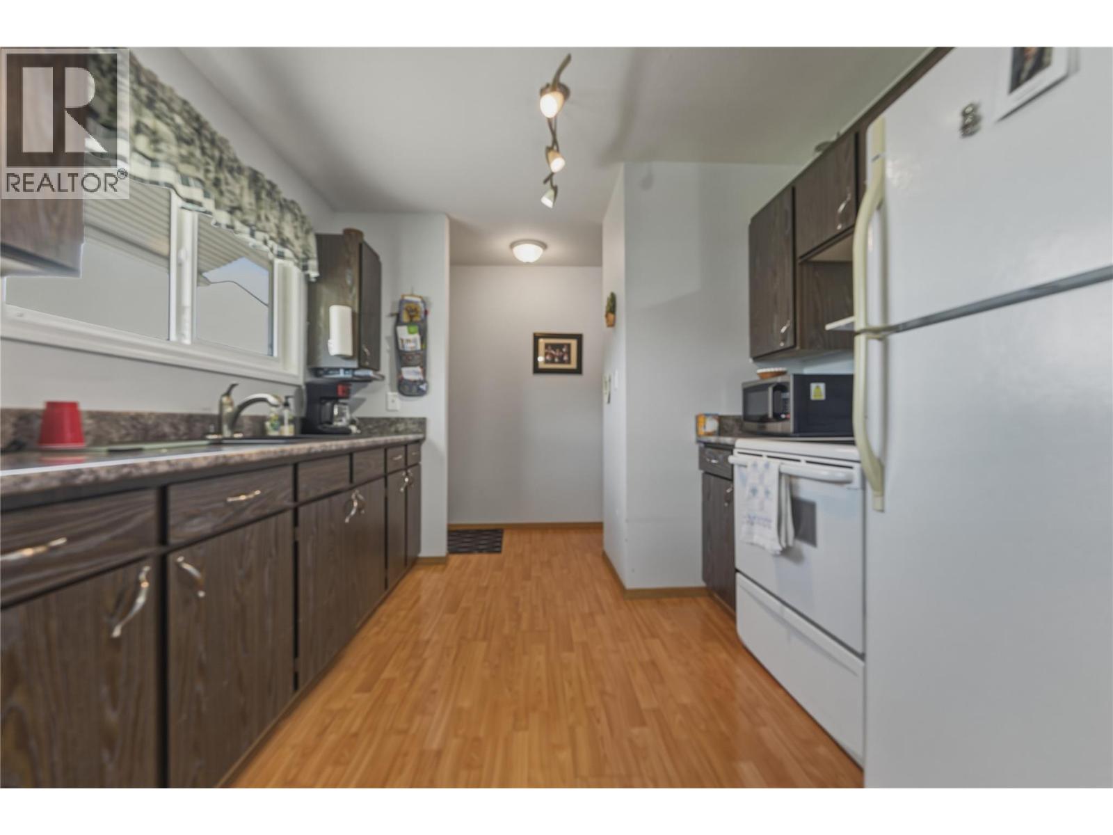 4300 16 Avenue, Vernon, British Columbia  V1T 6P4 - Photo 10 - 10389351
