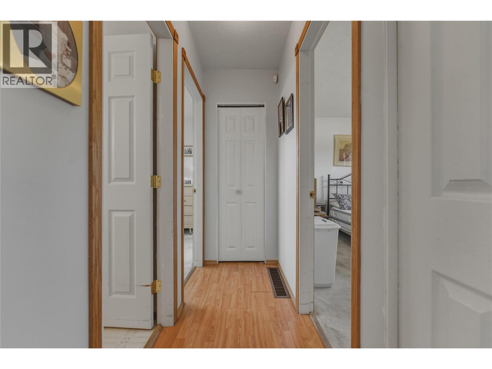 4300 16 Avenue, Vernon, British Columbia  V1T 6P4 - Photo 12 - 10389351