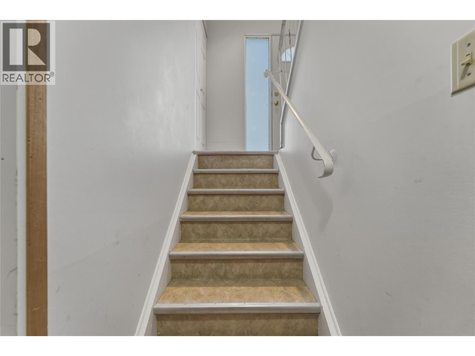 4300 16 Avenue, Vernon, British Columbia  V1T 6P4 - Photo 19 - 10389351