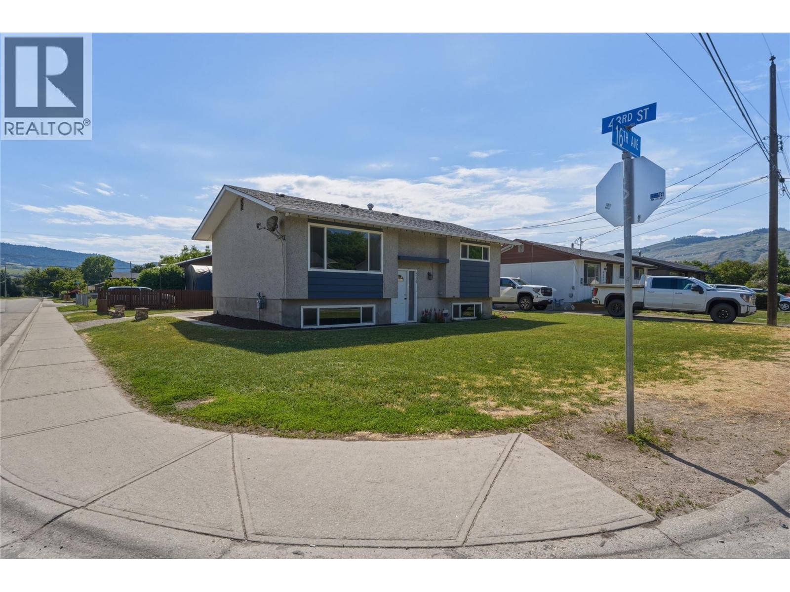 4300 16 Avenue, Vernon, British Columbia  V1T 6P4 - Photo 31 - 10389351