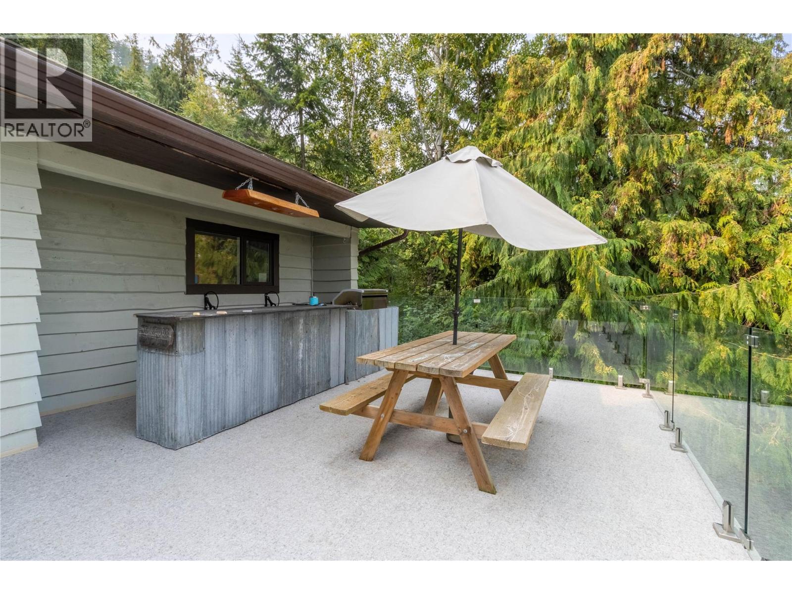 4018 Greaves Road, Eagle Bay, British Columbia  V0E 1T0 - Photo 7 - 10391107