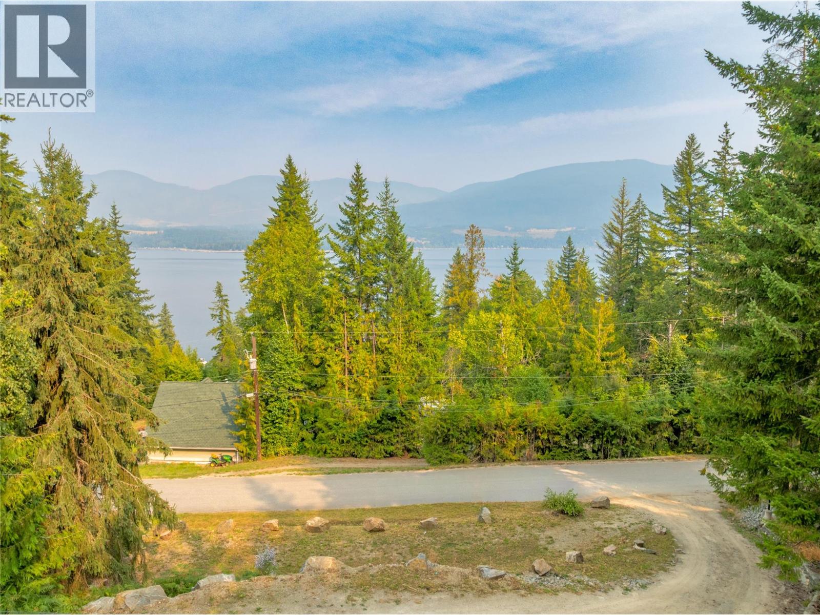 4018 Greaves Road, Eagle Bay, British Columbia  V0E 1T0 - Photo 9 - 10391107