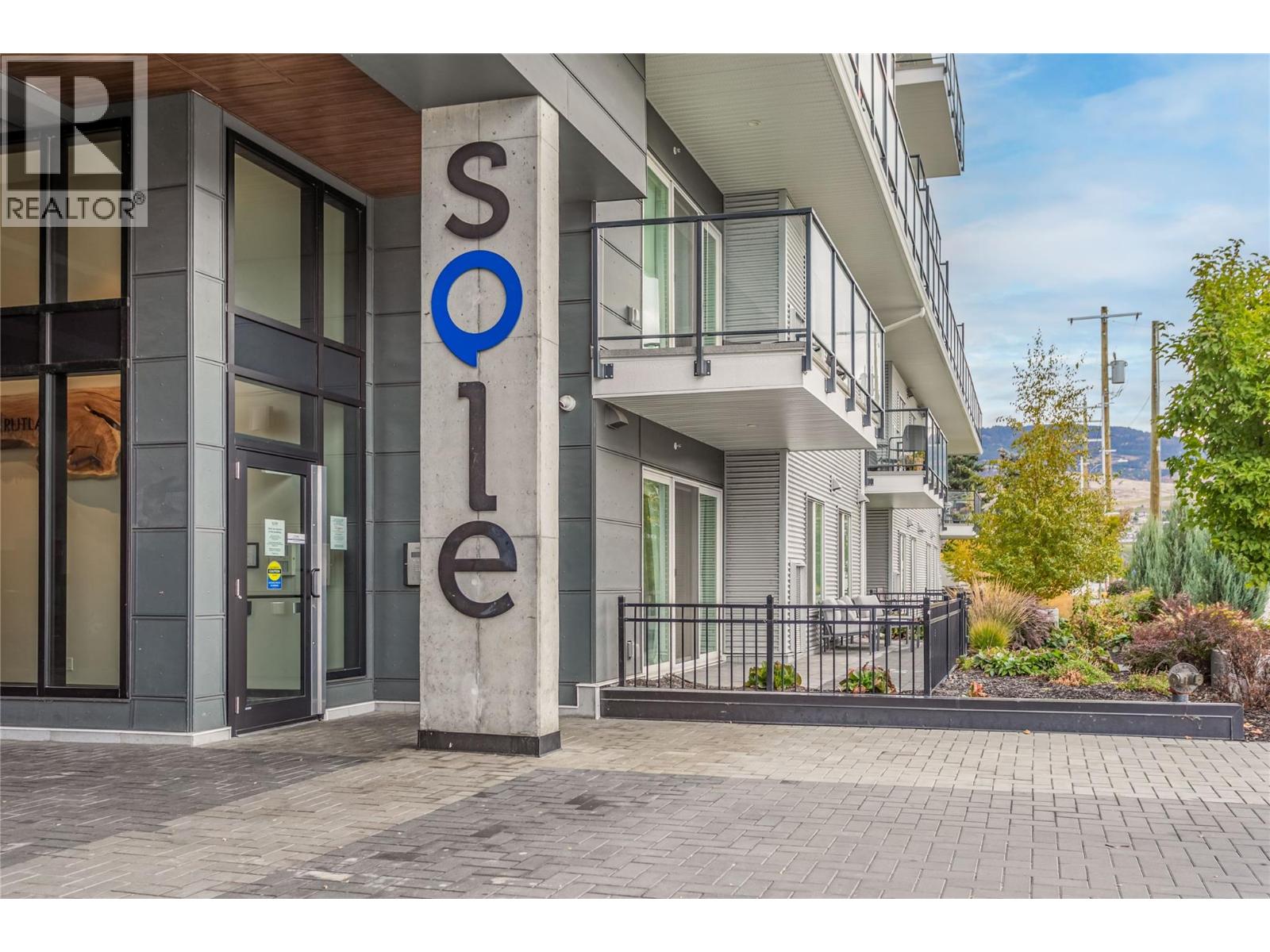615 Rutland Road N Unit# 411, Kelowna, British Columbia  V1X 3V6 - Photo 2 - 10391254