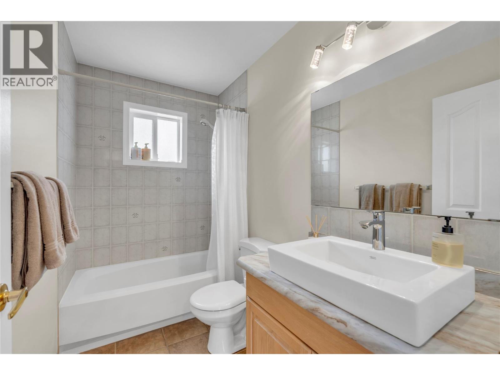 166 Green Avenue W Unit# 103, Penticton, British Columbia  V2A 3T1 - Photo 15 - 10391293