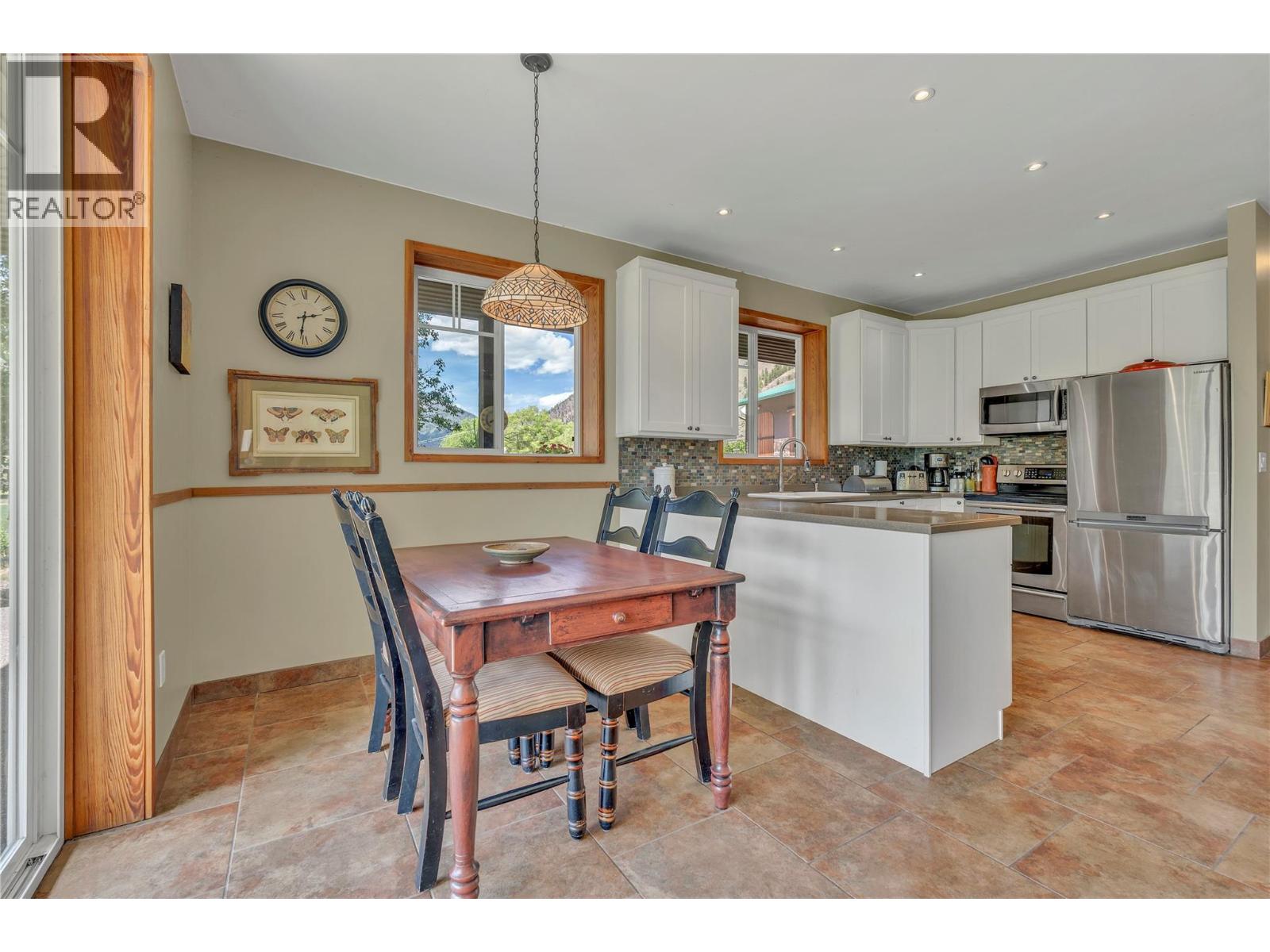 2795 Liddicoat Road, Keremeos, British Columbia  V0X 1N4 - Photo 10 - 10391278