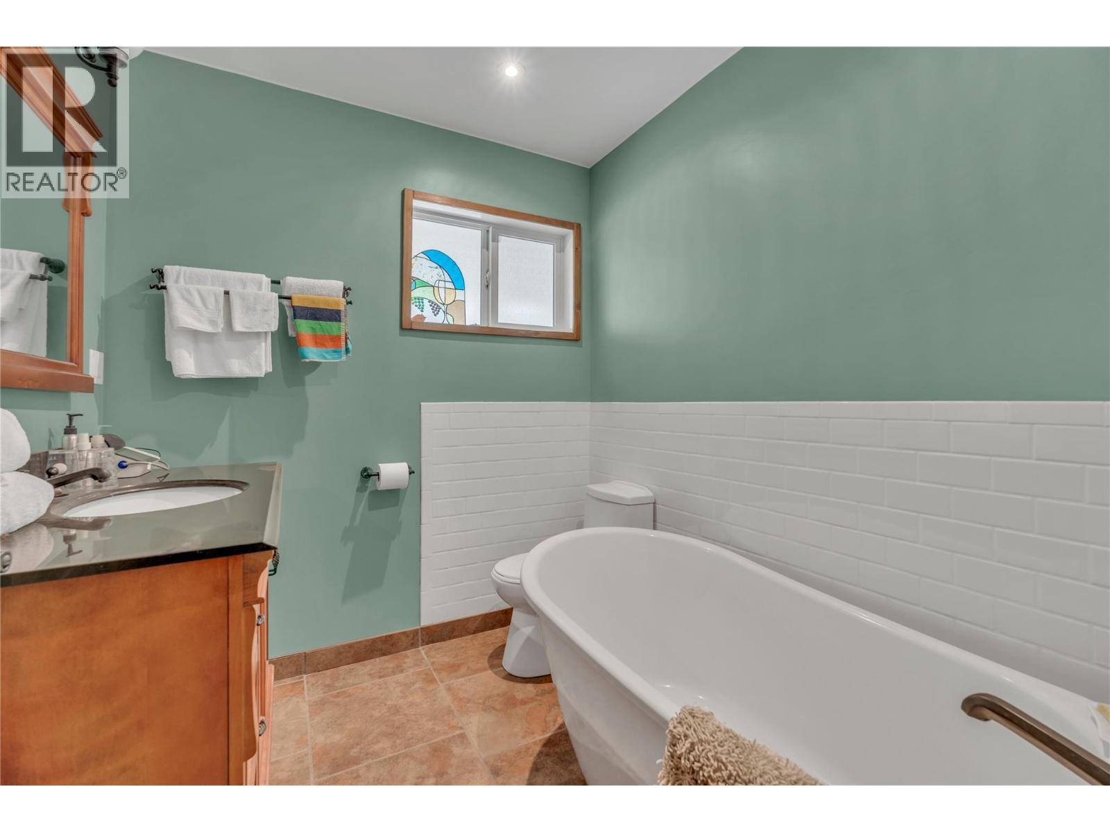 2795 Liddicoat Road, Keremeos, British Columbia  V0X 1N4 - Photo 32 - 10391278