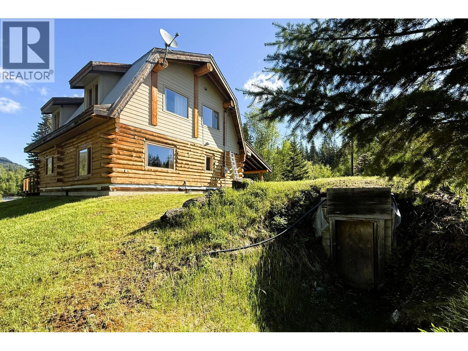 4081 Mcnab Road Lot# Dl 1828, Little Fort, British Columbia  V0E 2C0 - Photo 23 - 10390332