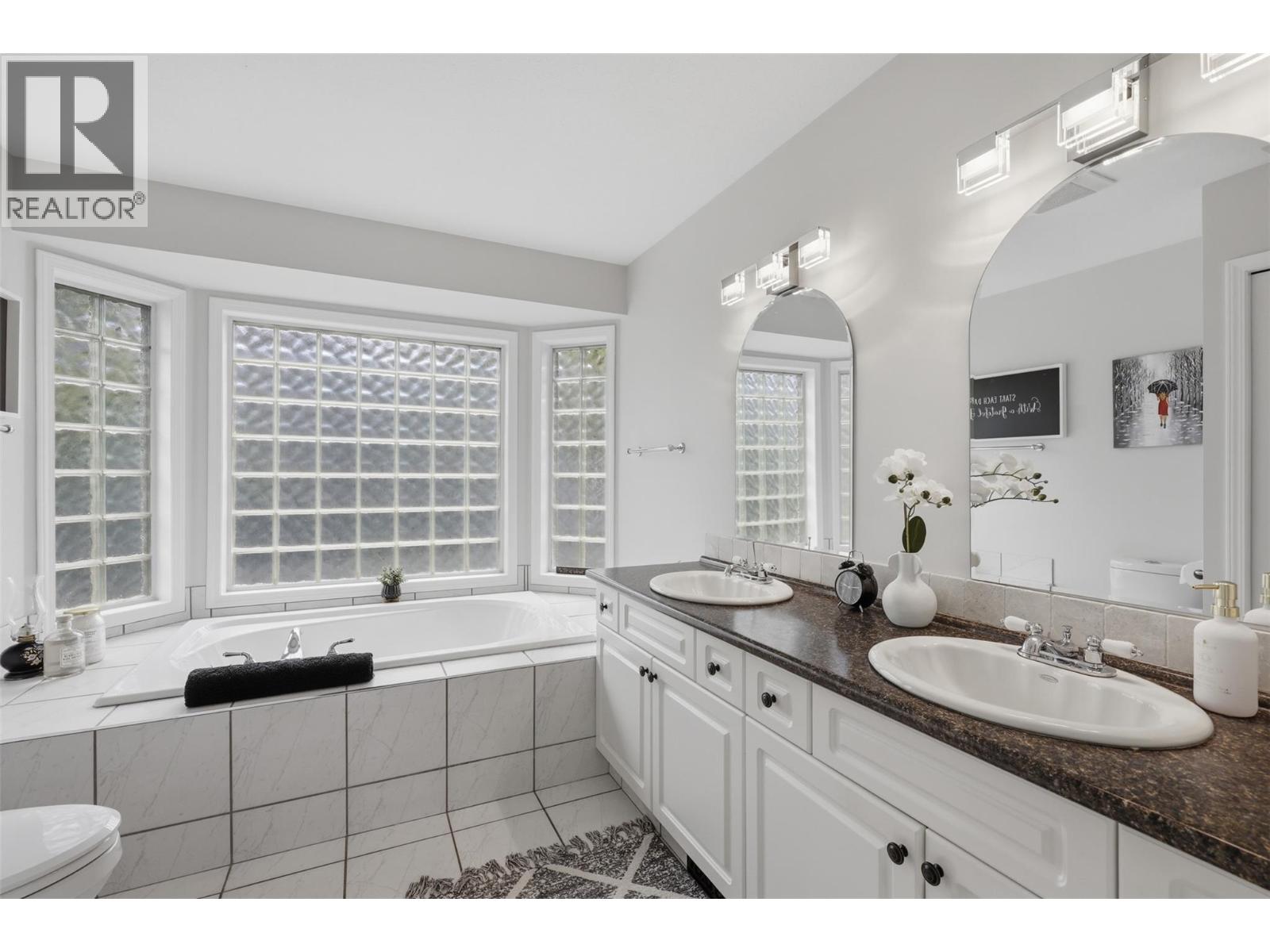 1648 Skeena Place, Kamloops, British Columbia  V2E 2P3 - Photo 63 - 10391246