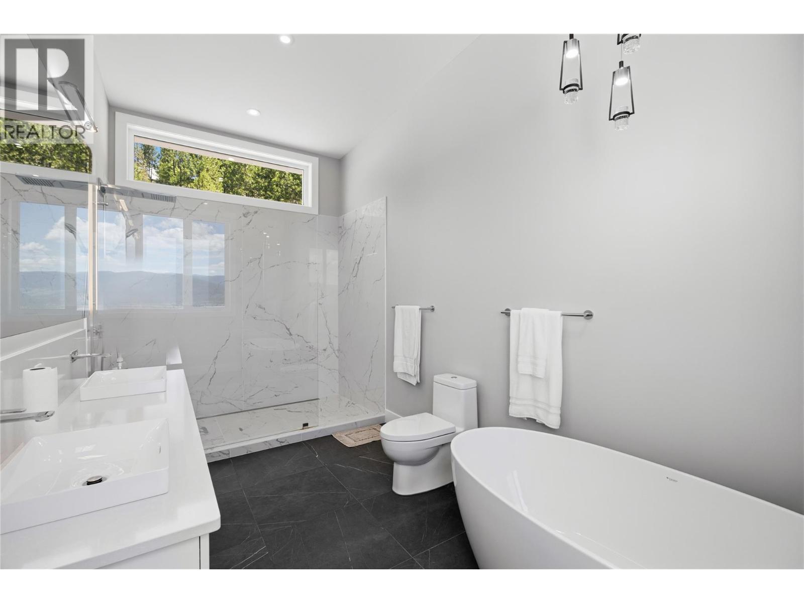 1106 Syer Road, Penticton, British Columbia  V2A 9G4 - Photo 12 - 10391180