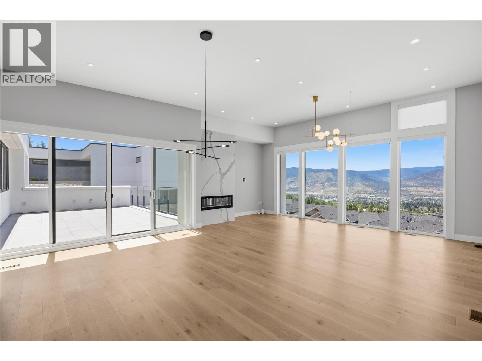 1106 Syer Road, Penticton, British Columbia  V2A 9G4 - Photo 4 - 10391180