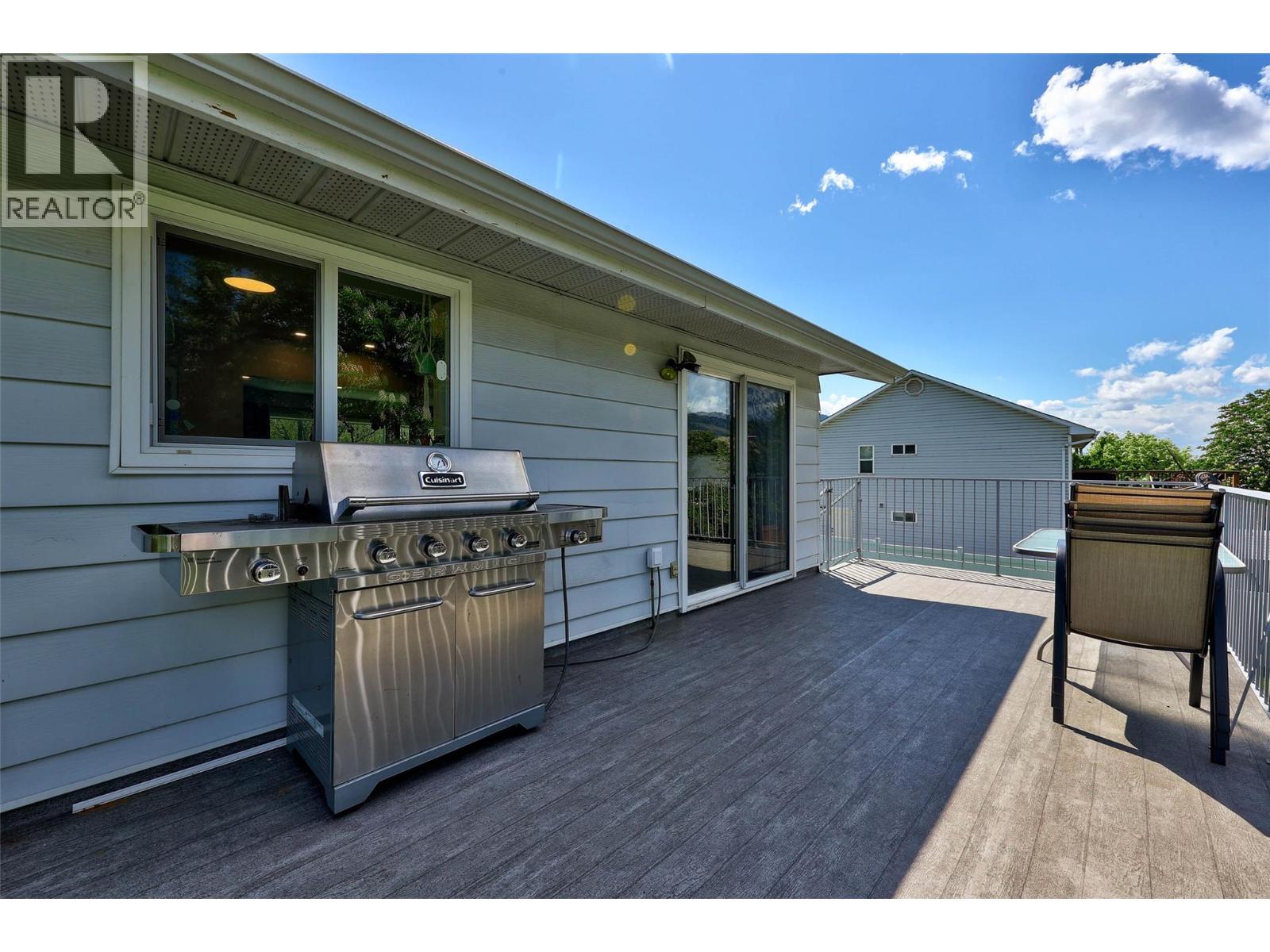 5376 Kipp Road, Kamloops, British Columbia  V2C 6H7 - Photo 10 - 10390480