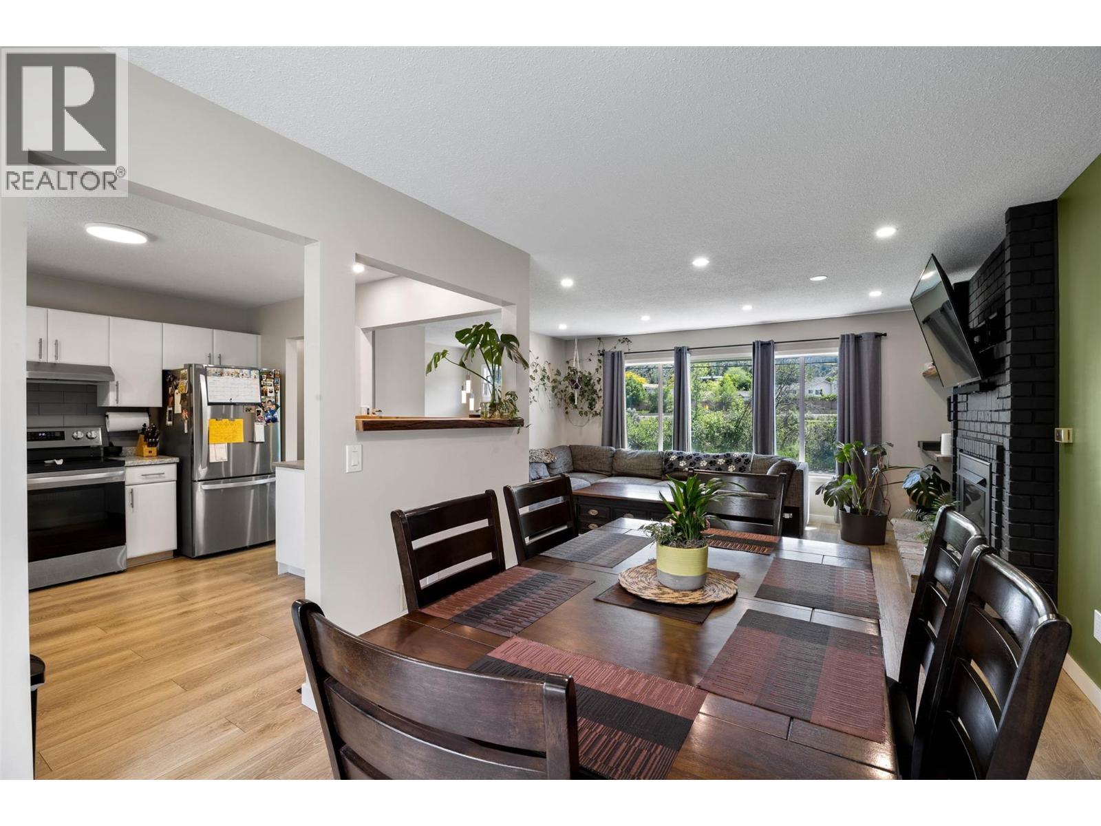 5376 Kipp Road, Kamloops, British Columbia  V2C 6H7 - Photo 11 - 10390480