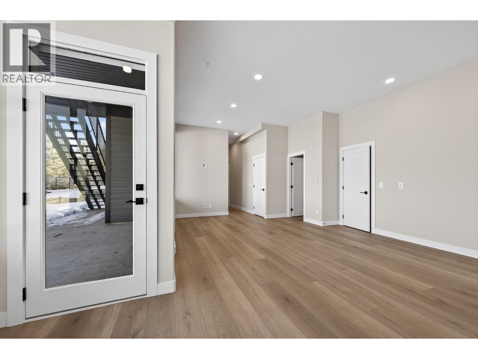 2138 Linfield Drive, Kamloops, British Columbia  V1S 0G3 - Photo 39 - 10391302