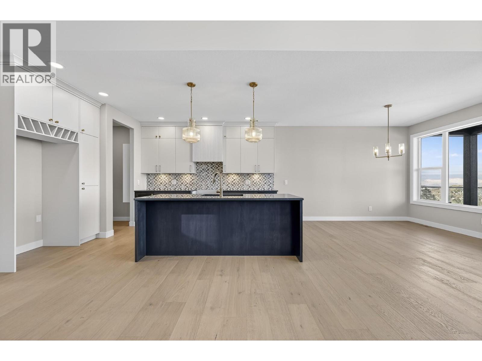 2138 Linfield Drive, Kamloops, British Columbia  V1S 0G3 - Photo 7 - 10391302