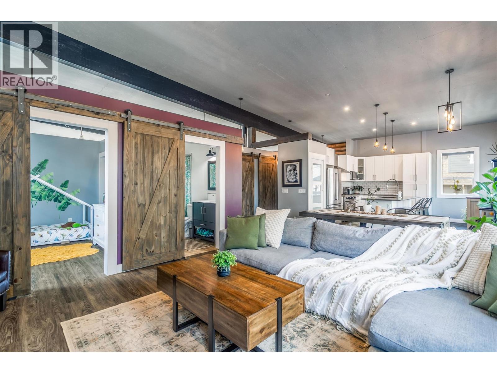 761 Fairbridge Road, Kelowna, British Columbia  V1Z 3W3 - Photo 17 - 10391257