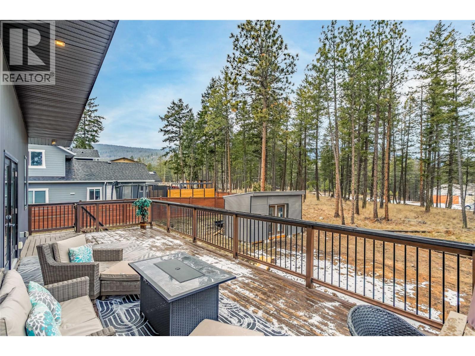 761 Fairbridge Road, Kelowna, British Columbia  V1Z 3W3 - Photo 38 - 10391257