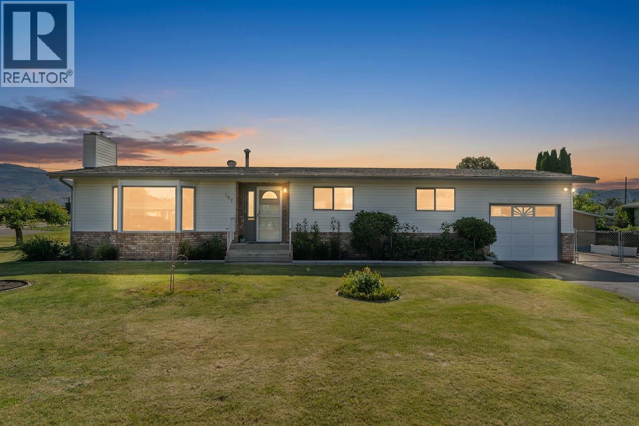 797 RIDGEVIEW Terrace, kamloops, British Columbia