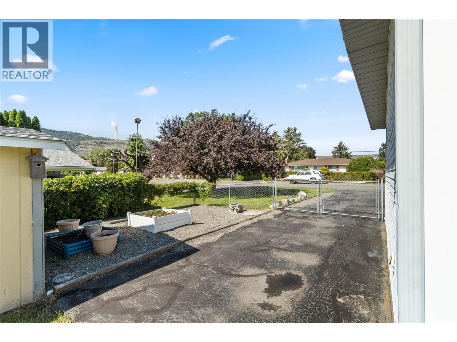797 Ridgeview Terrace, Kamloops, British Columbia  V2B 4G8 - Photo 31 - 10391235