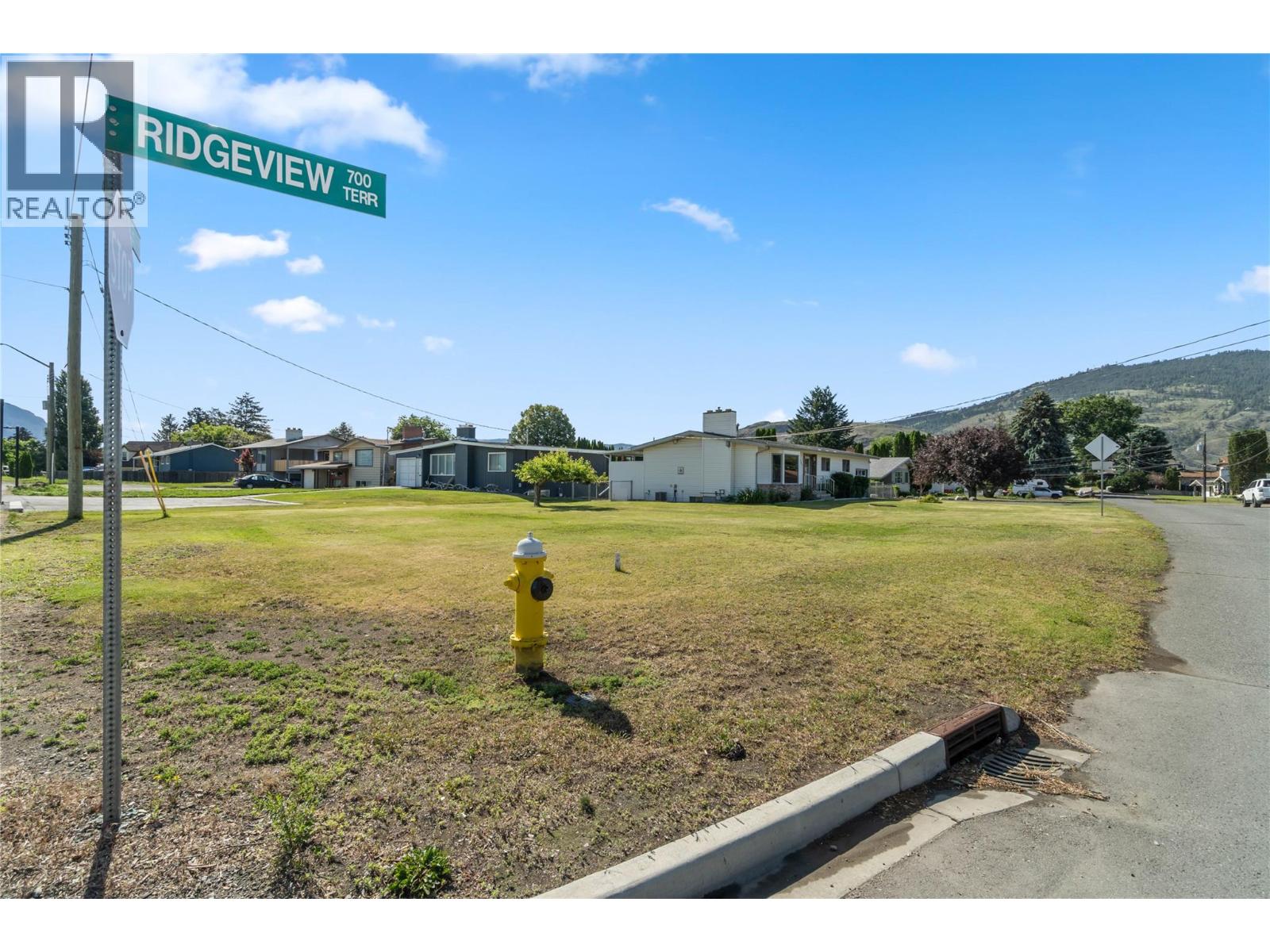 797 Ridgeview Terrace, Kamloops, British Columbia  V2B 4G8 - Photo 34 - 10391235