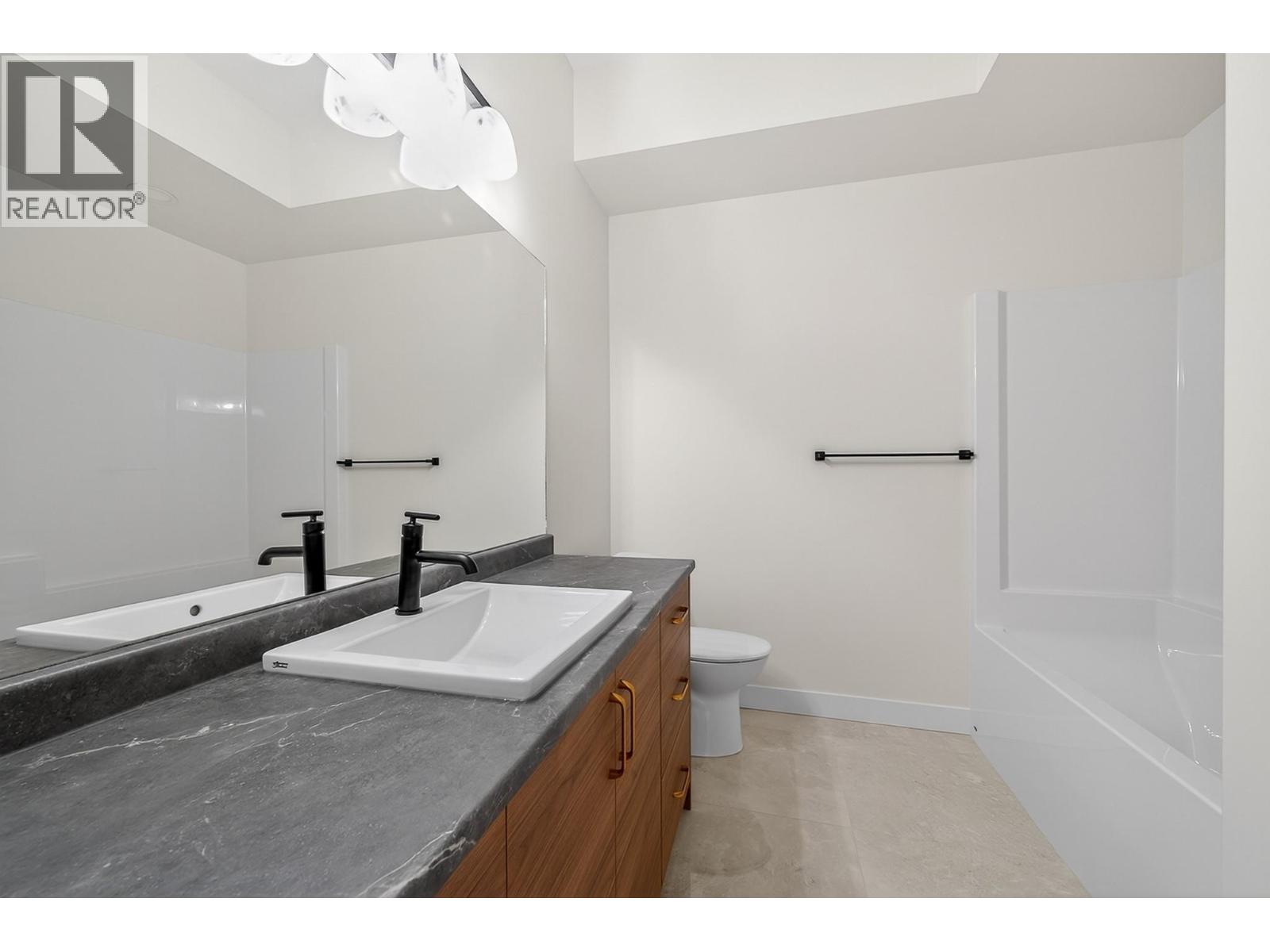 2140 Linfield Drive, Kamloops, British Columbia  V1S 0G3 - Photo 34 - 10391306
