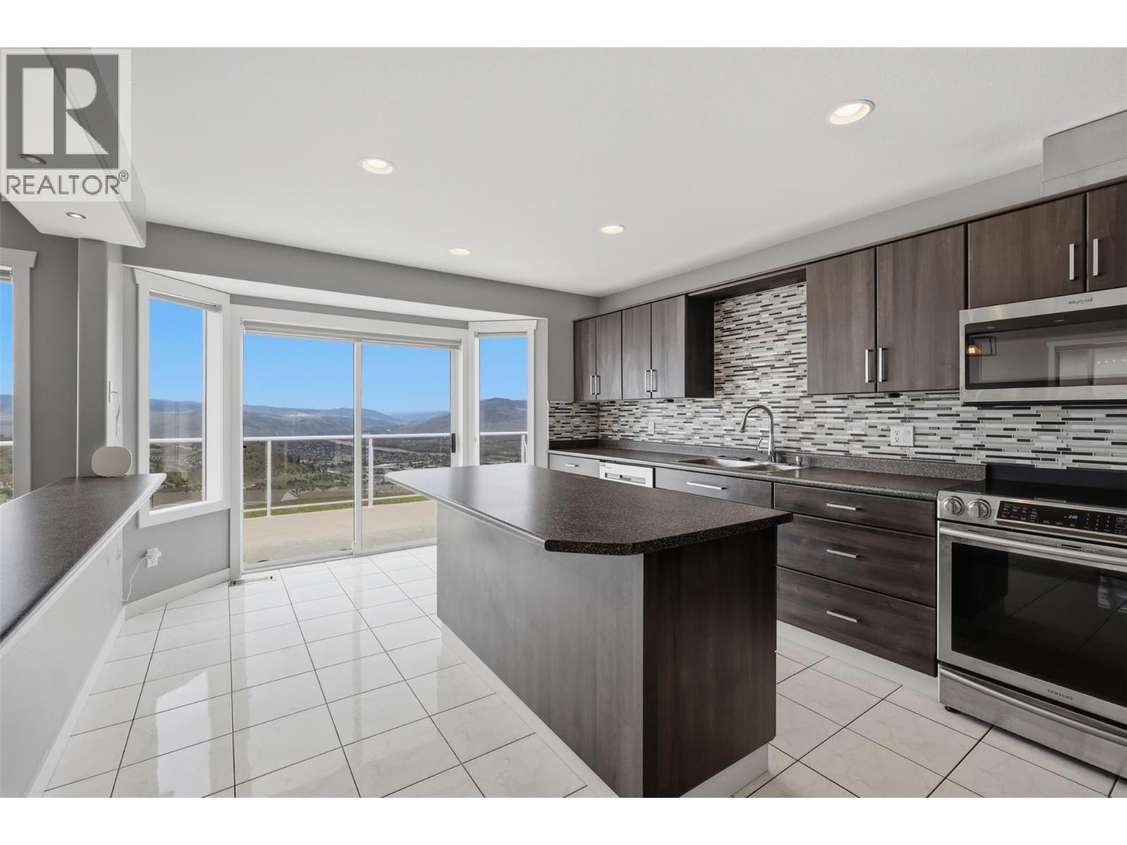 2019 Muirfield Road, Kamloops, British Columbia  V1S 1S6 - Photo 18 - 10391100