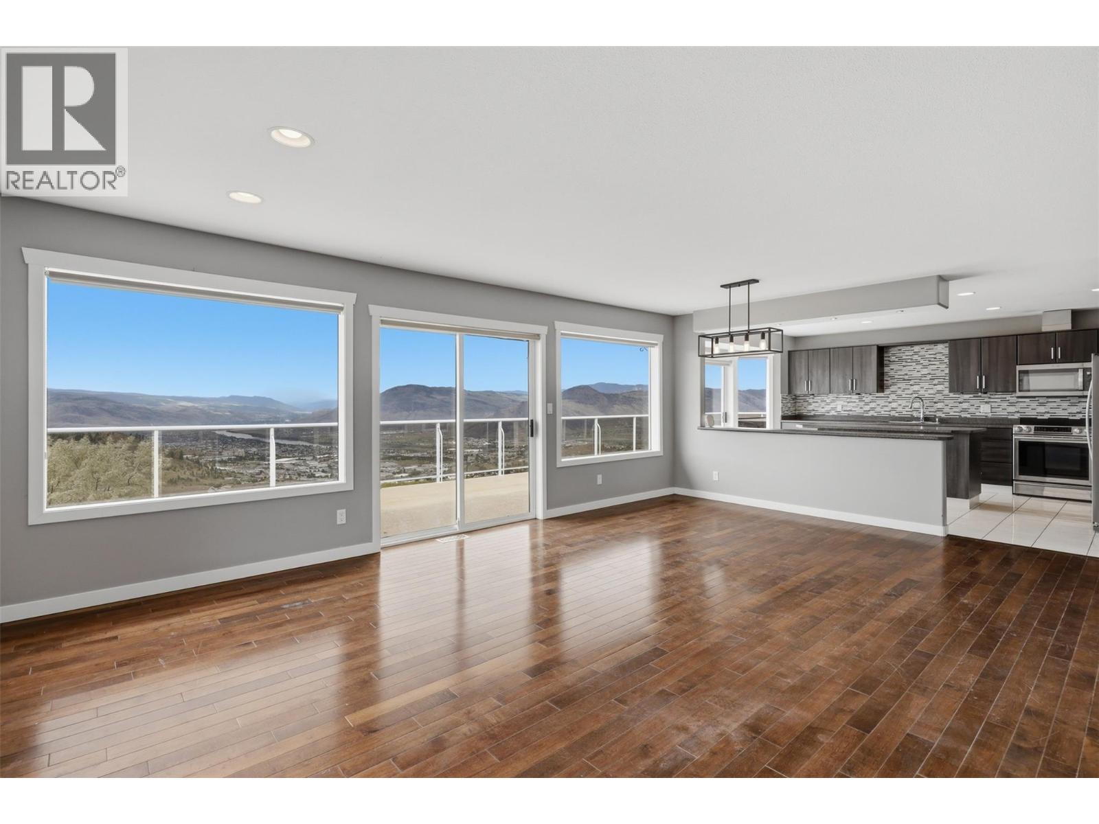 2019 Muirfield Road, Kamloops, British Columbia  V1S 1S6 - Photo 8 - 10391100