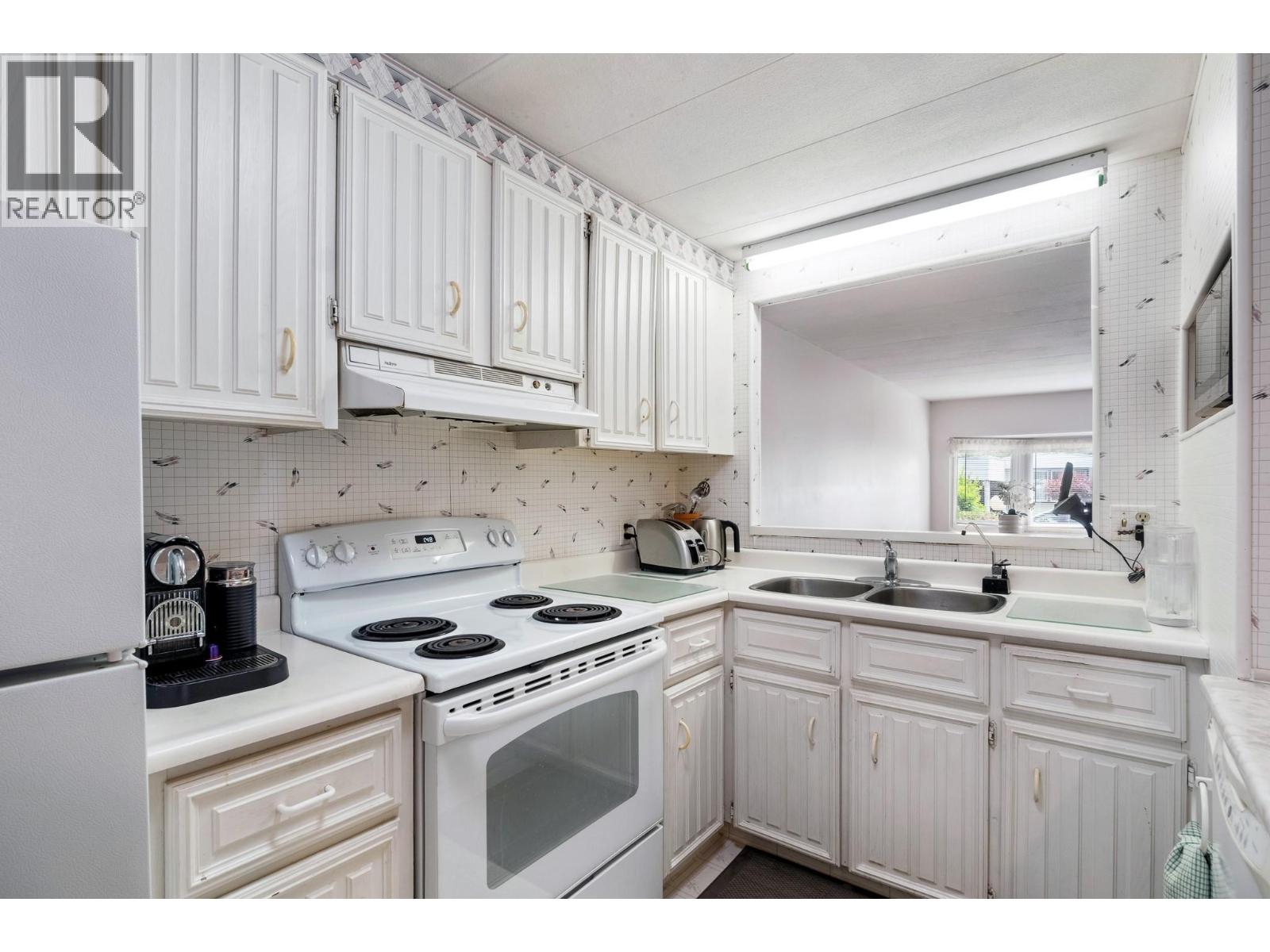 3535 Casorso Road Unit# 96 Lot# 96, Kelowna, British Columbia  V1W 3E1 - Photo 6 - 10390653