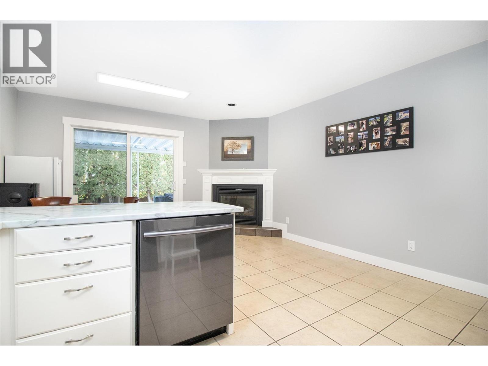 1325 Bothe Road, Kelowna, British Columbia  V1W 3C1 - Photo 6 - 10390414