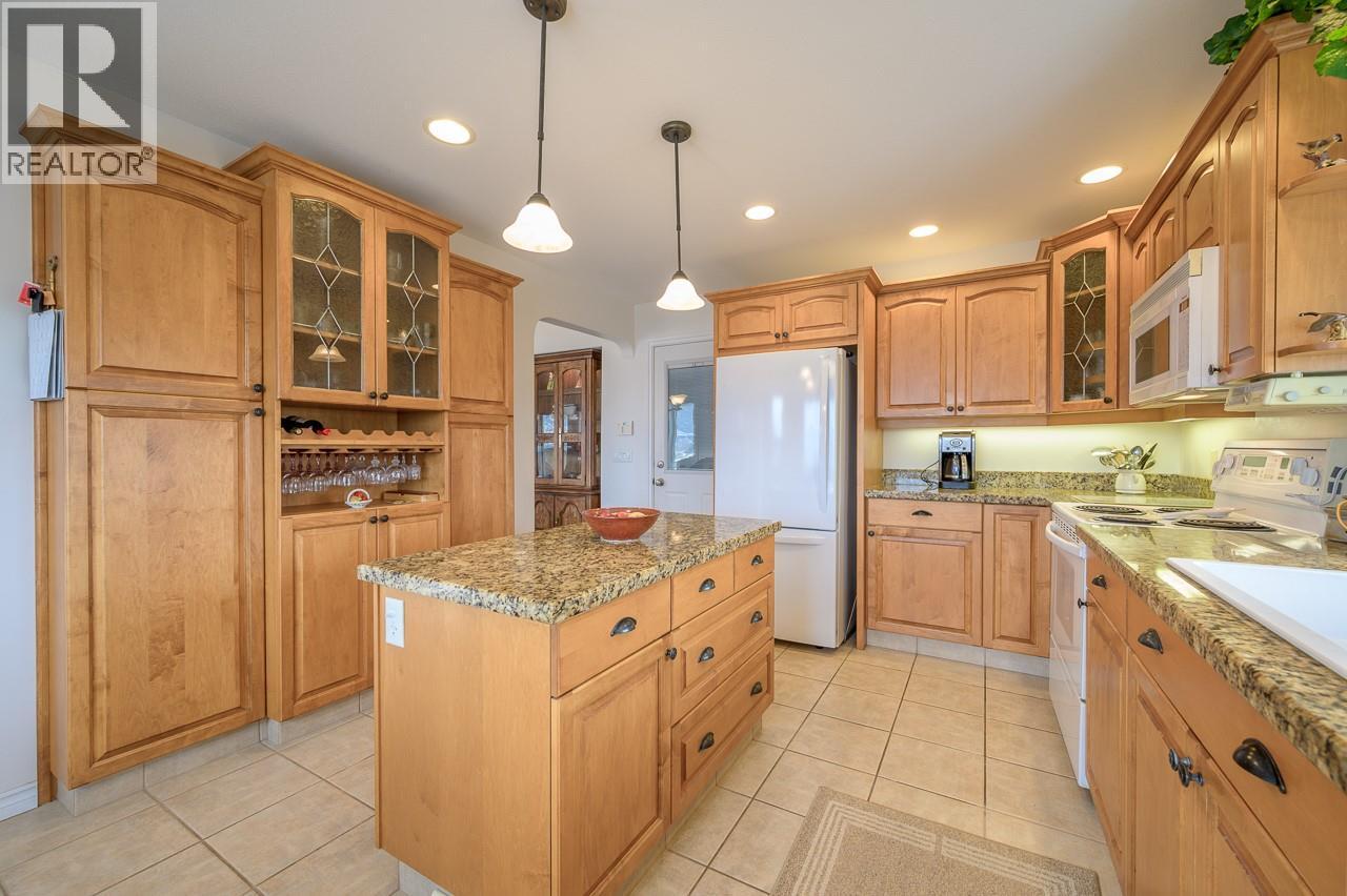 1651 Valleyview Drive Unit# 6, Kamloops, British Columbia  V2C 0A4 - Photo 12 - 10391316