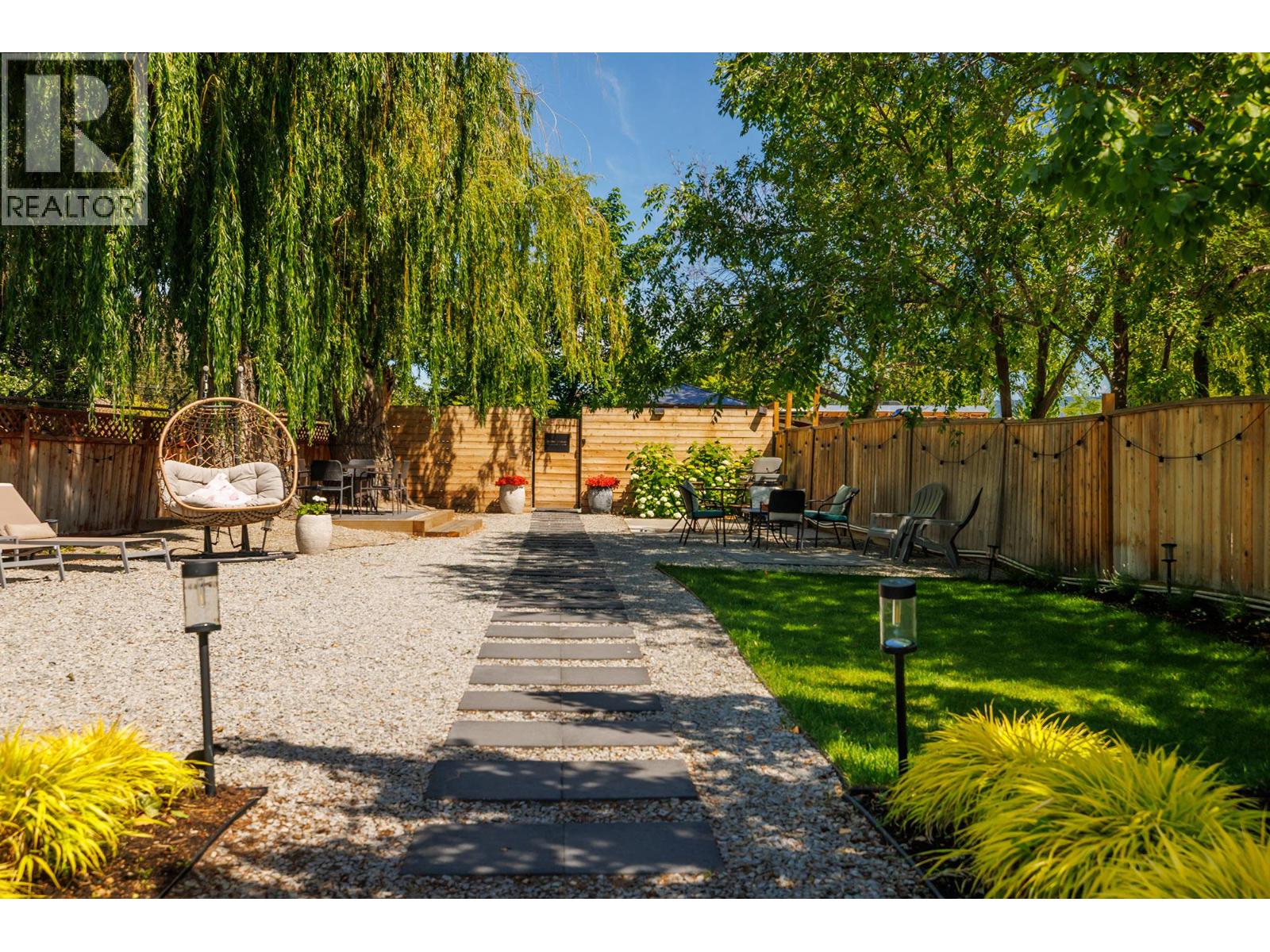 4201 Skaha Lake Road, Penticton, British Columbia  V2A 0K4 - Photo 13 - 10390057